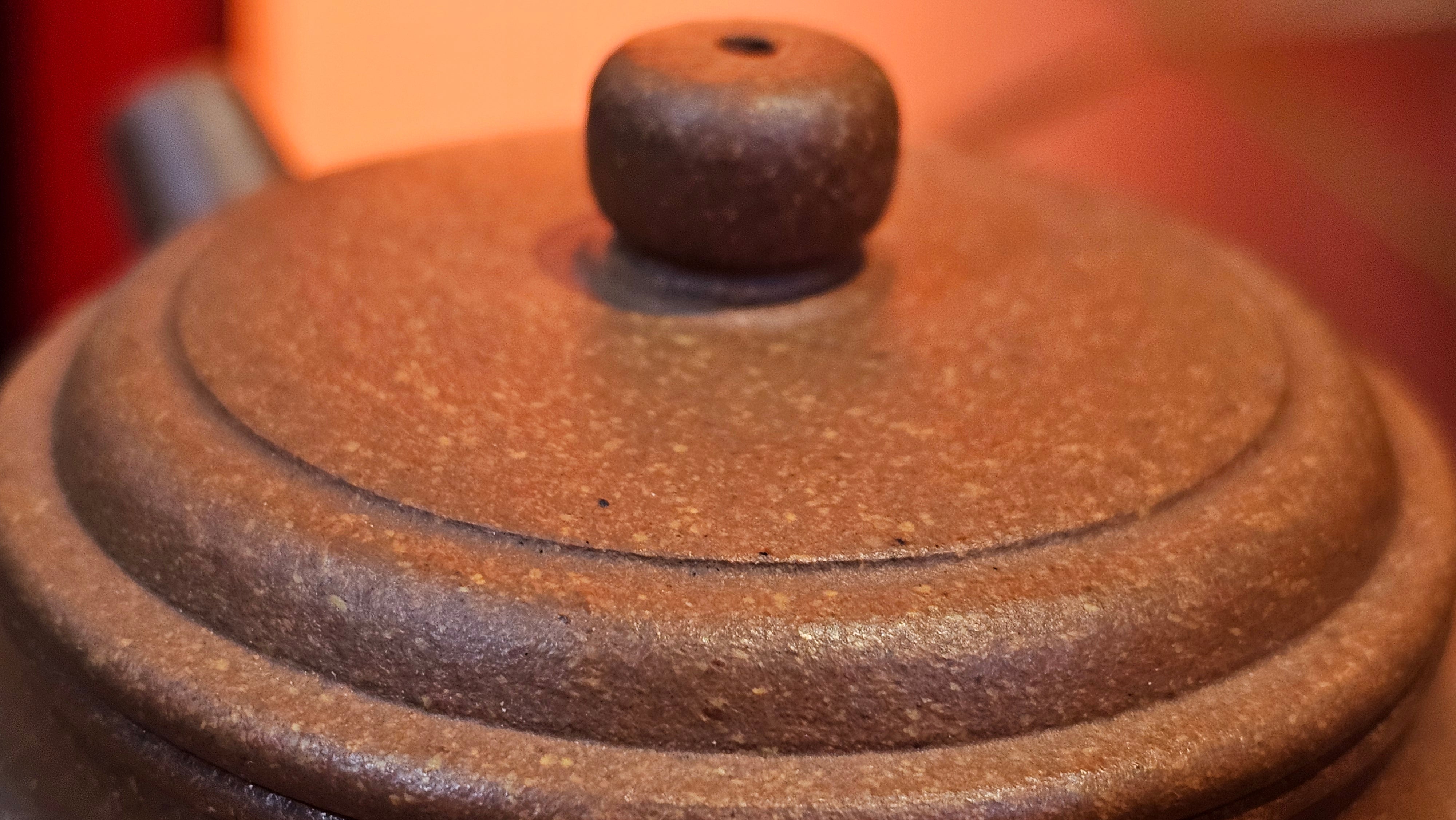 De Zhong 德钟, 165.8ml, Huang Jiang Po Ni 黄降坡泥, by our Collaborative Craftsman Chen Hua Jun 陈华军~ Congratulations to Mr M.R., 1944hrs 11th May, Paisley, Scotland 🇬🇧.