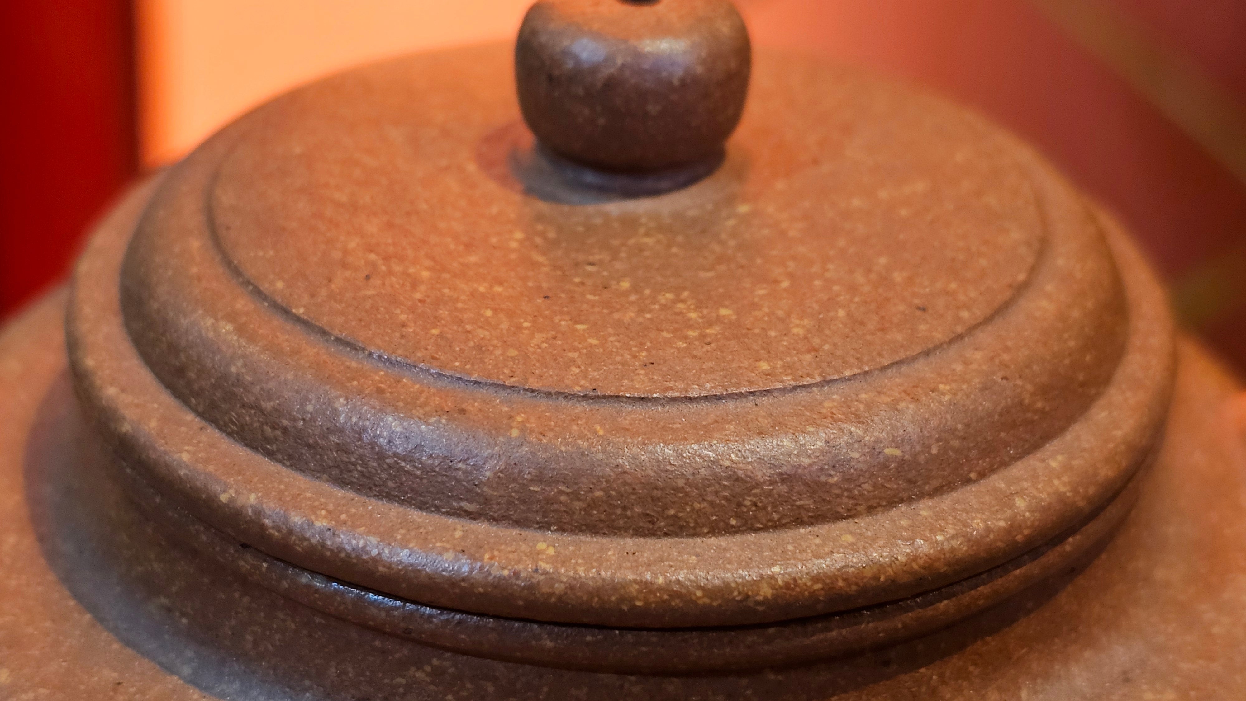 De Zhong 德钟, 165.8ml, Huang Jiang Po Ni 黄降坡泥, by our Collaborative Craftsman Chen Hua Jun 陈华军~ Congratulations to Mr M.R., 1944hrs 11th May, Paisley, Scotland 🇬🇧.