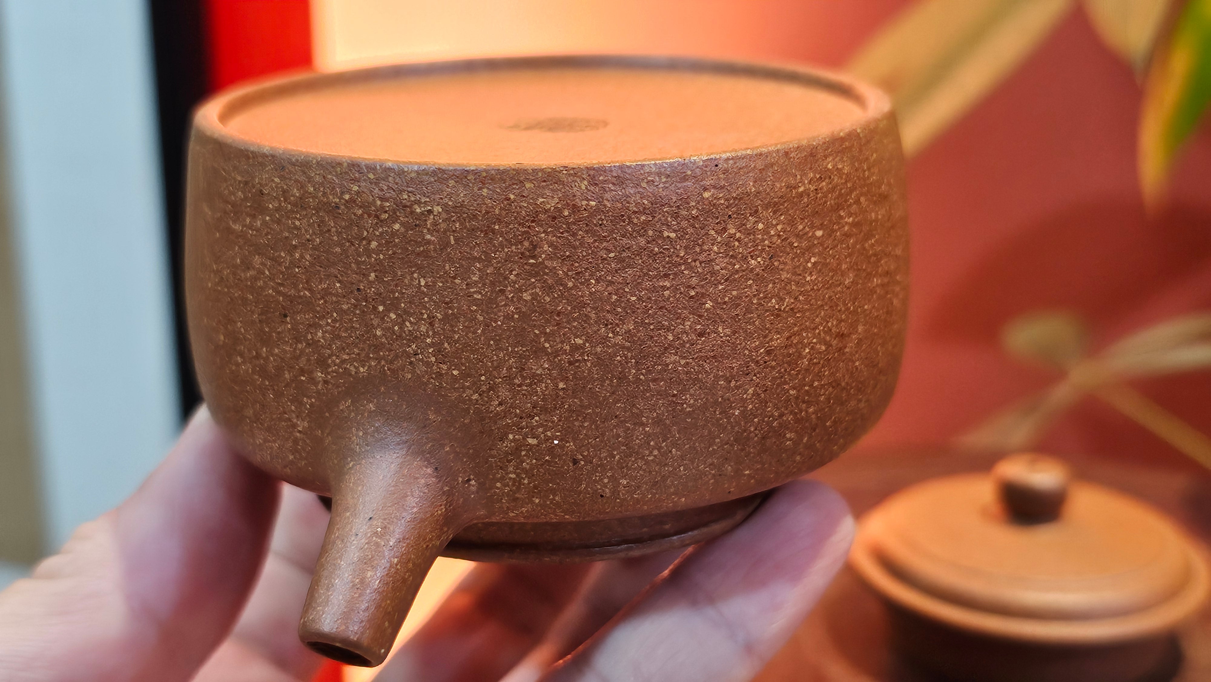 De Zhong 德钟, 165.8ml, Huang Jiang Po Ni 黄降坡泥, by our Collaborative Craftsman Chen Hua Jun 陈华军~ Congratulations to Mr M.R., 1944hrs 11th May, Paisley, Scotland 🇬🇧.