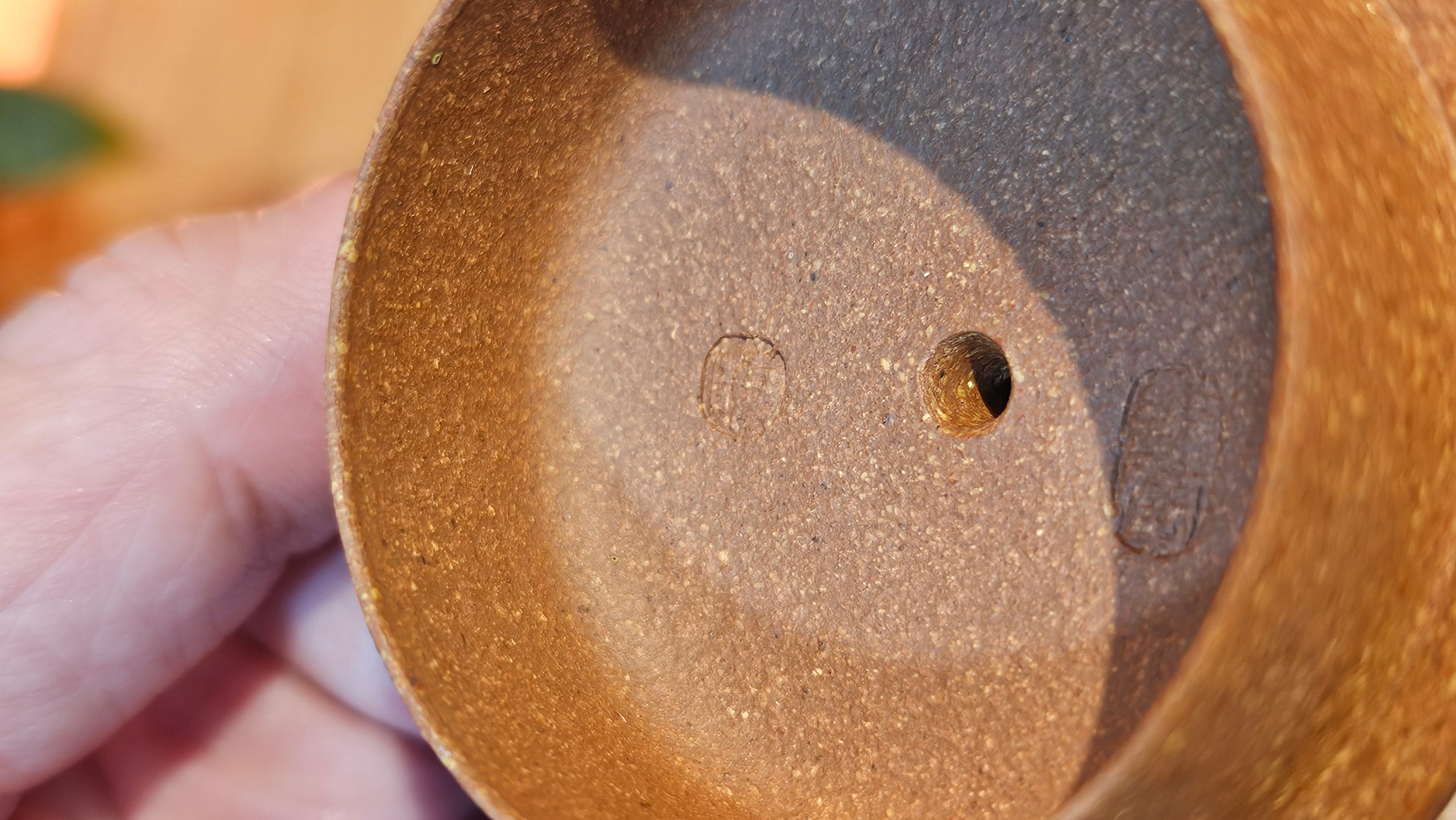 De Zhong 德钟, 165.8ml, Huang Jiang Po Ni 黄降坡泥, by our Collaborative Craftsman Chen Hua Jun 陈华军~ Congratulations to Mr M.R., 1944hrs 11th May, Paisley, Scotland 🇬🇧.