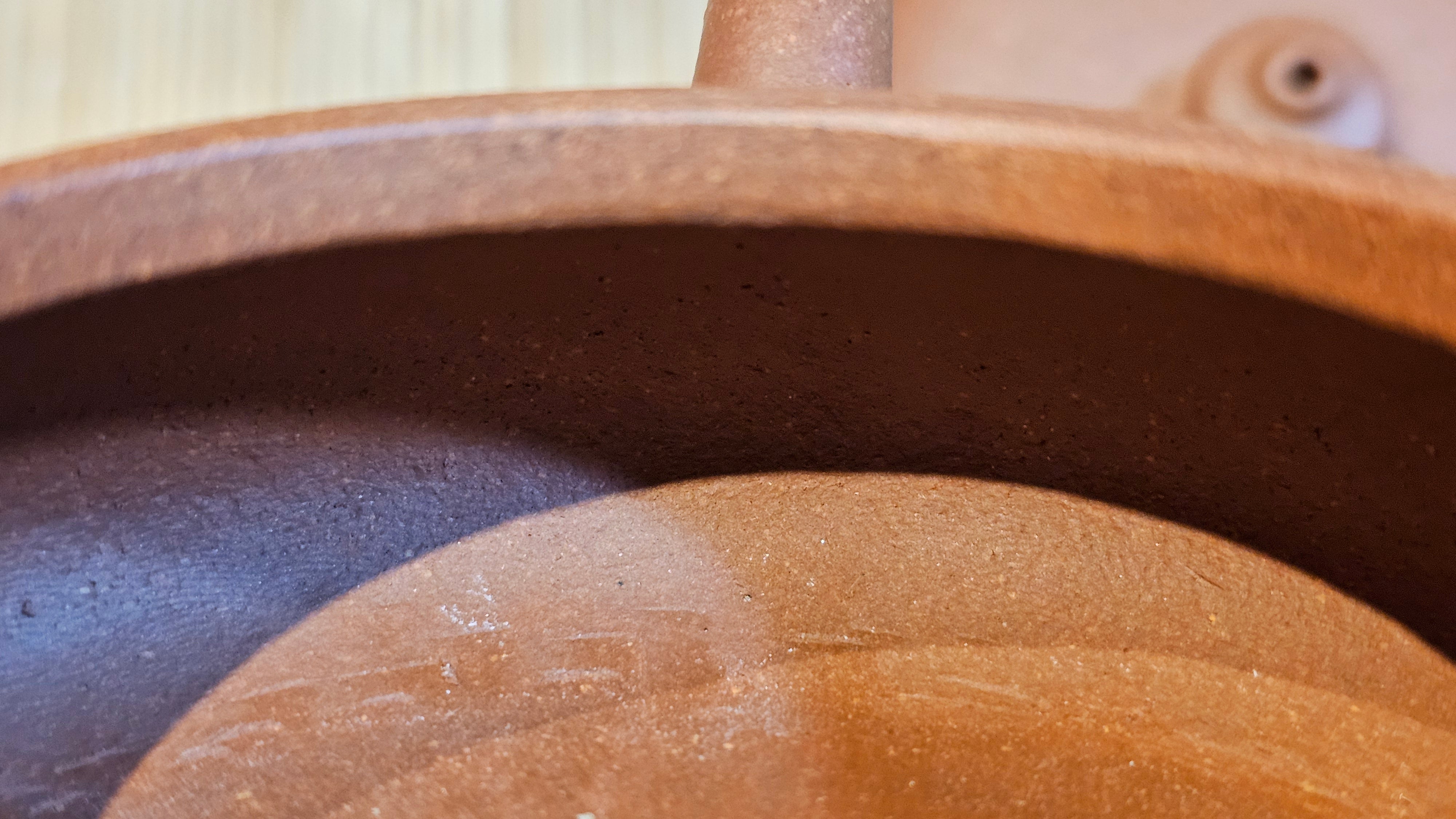 Ming Lu 明炉, 141.1ml, Hong Jiang Po Ni 红降坡泥, by our Collaborative Craftsman Chen Gui Zhi 陈桂枝。(Red JiangPoNi is rarer than Yellow JiangPoNi, XiaoMeiYao ZhuNi & ZhaoZhuang ZhuNi) ~ Congratulations to Mr L.Q., 1526hrs 12th May 2025, Pender Island, Canada 🇨🇦.