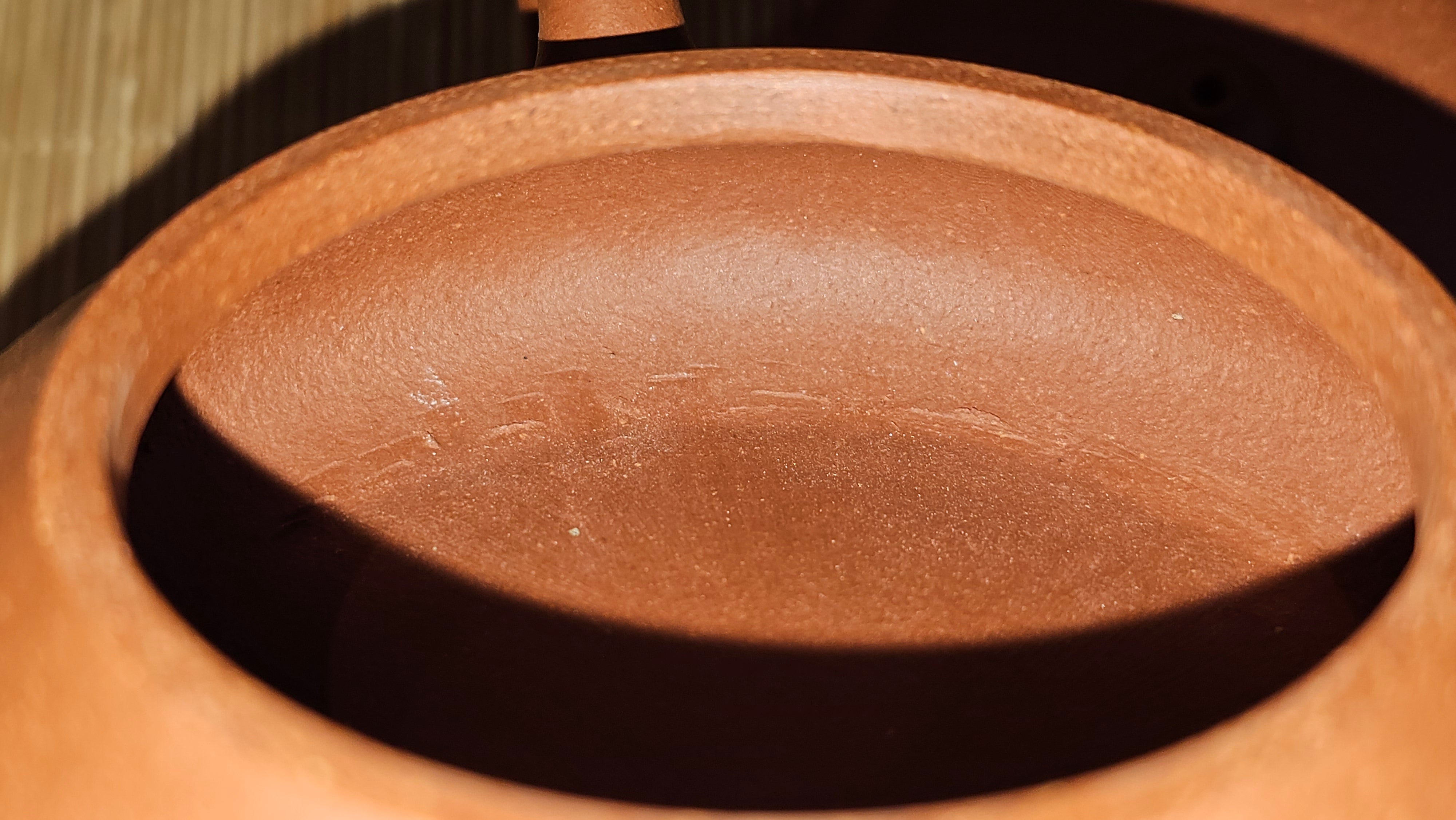 Ming Lu 明炉, 141.1ml, Hong Jiang Po Ni 红降坡泥, by our Collaborative Craftsman Chen Gui Zhi 陈桂枝。(Red JiangPoNi is rarer than Yellow JiangPoNi, XiaoMeiYao ZhuNi & ZhaoZhuang ZhuNi) ~ Congratulations to Mr L.Q., 1526hrs 12th May 2025, Pender Island, Canada 🇨🇦.