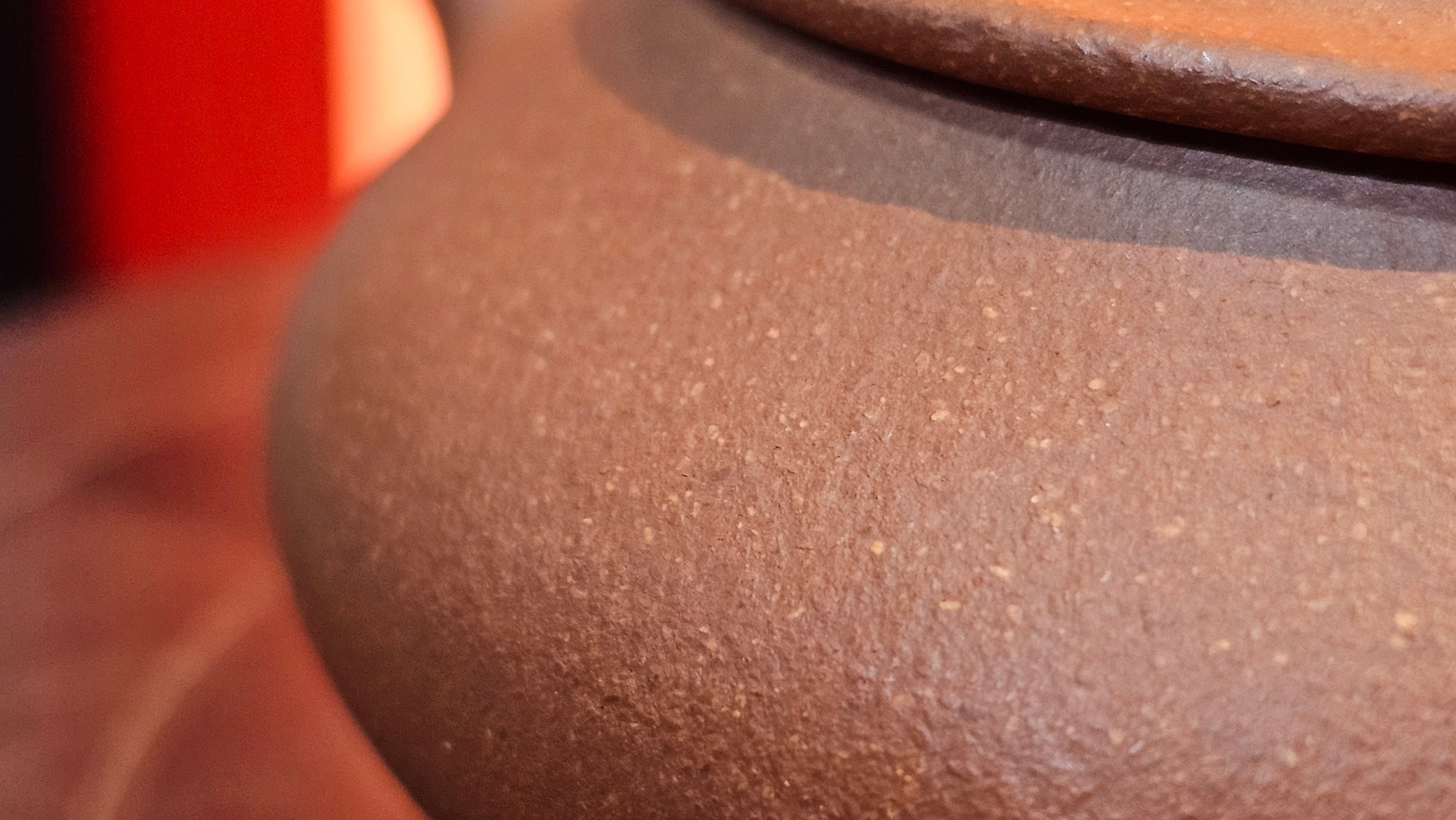 Ming Lu 明炉, 141.1ml, Hong Jiang Po Ni 红降坡泥, by our Collaborative Craftsman Chen Gui Zhi 陈桂枝。(Red JiangPoNi is rarer than Yellow JiangPoNi, XiaoMeiYao ZhuNi & ZhaoZhuang ZhuNi) ~ Congratulations to Mr L.Q., 1526hrs 12th May 2025, Pender Island, Canada 🇨🇦.