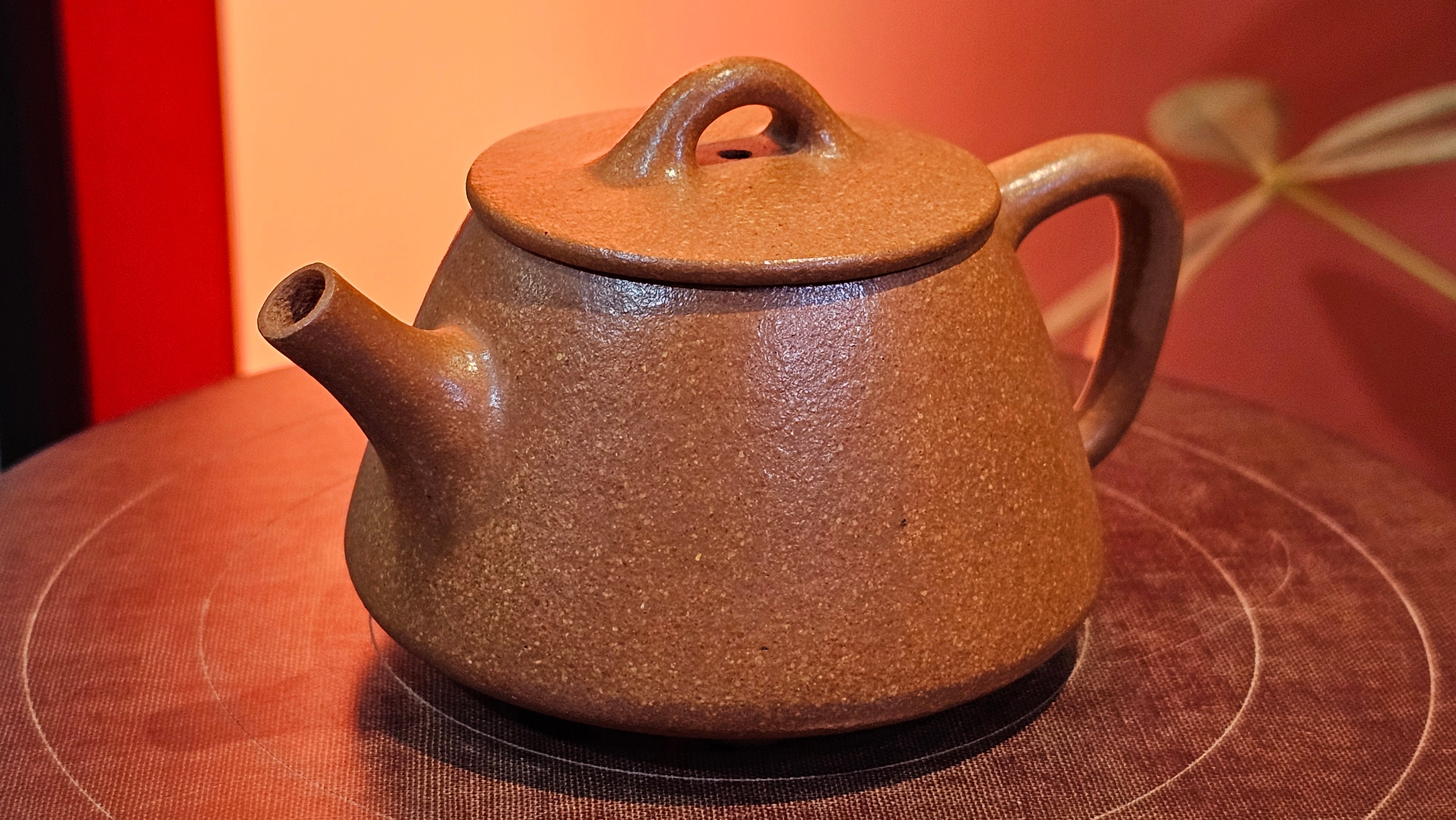 Shi Piao 石瓢 (Gao Shi Piao 高石瓢), 115.5ml, Huang Jiang Po Ni 黄降坡泥, by our Collaborative Craftsman Chen Hua Jun 陈华军 ~ Congratulations to Mr R.H., 1927hrs 14th May 2025, Lörzweiler, Germany 🇩🇪.