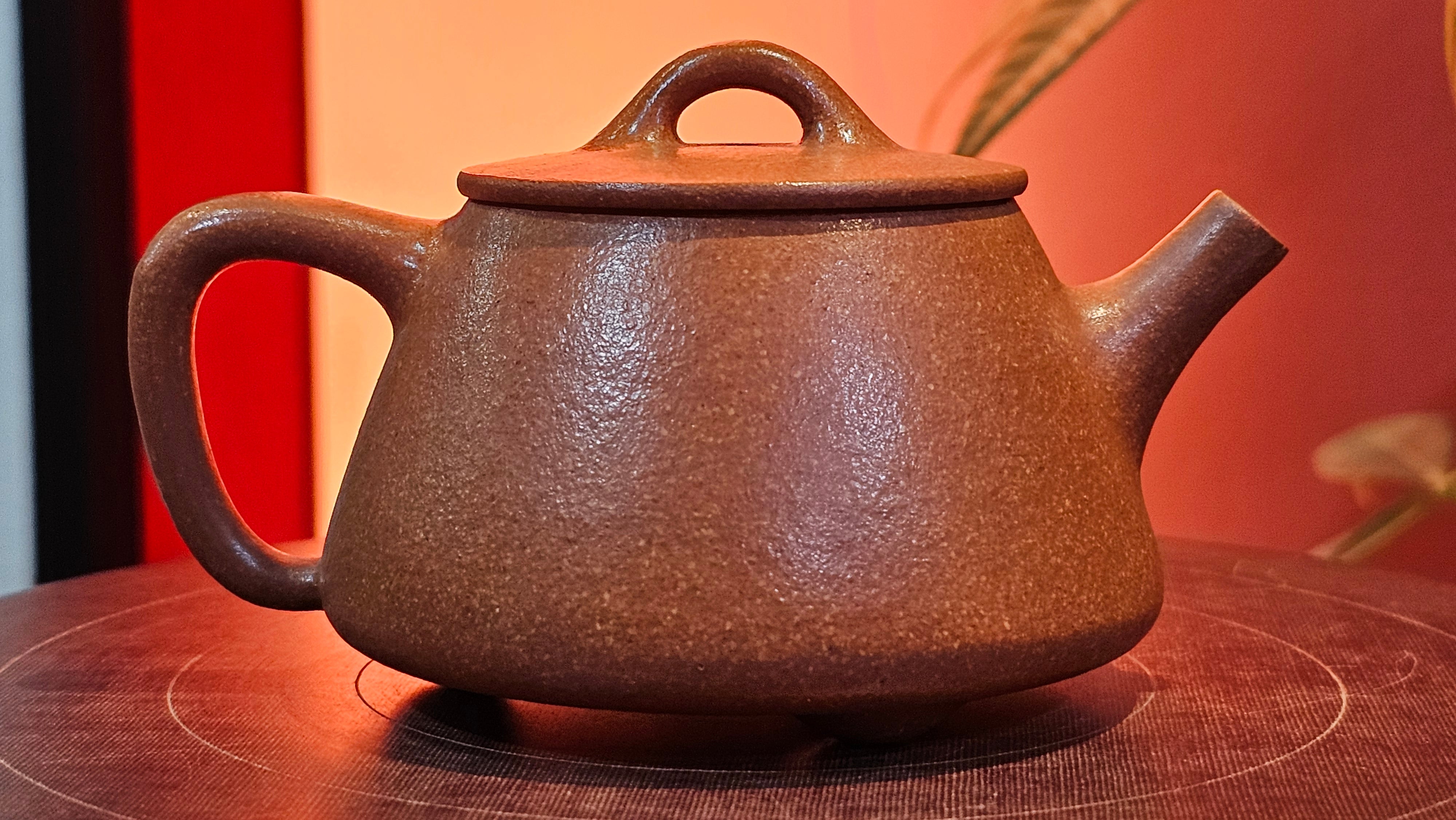 Shi Piao 石瓢 (Gao Shi Piao 高石瓢), 115.5ml, Huang Jiang Po Ni 黄降坡泥, by our Collaborative Craftsman Chen Hua Jun 陈华军 ~ Congratulations to Mr R.H., 1927hrs 14th May 2025, Lörzweiler, Germany 🇩🇪.