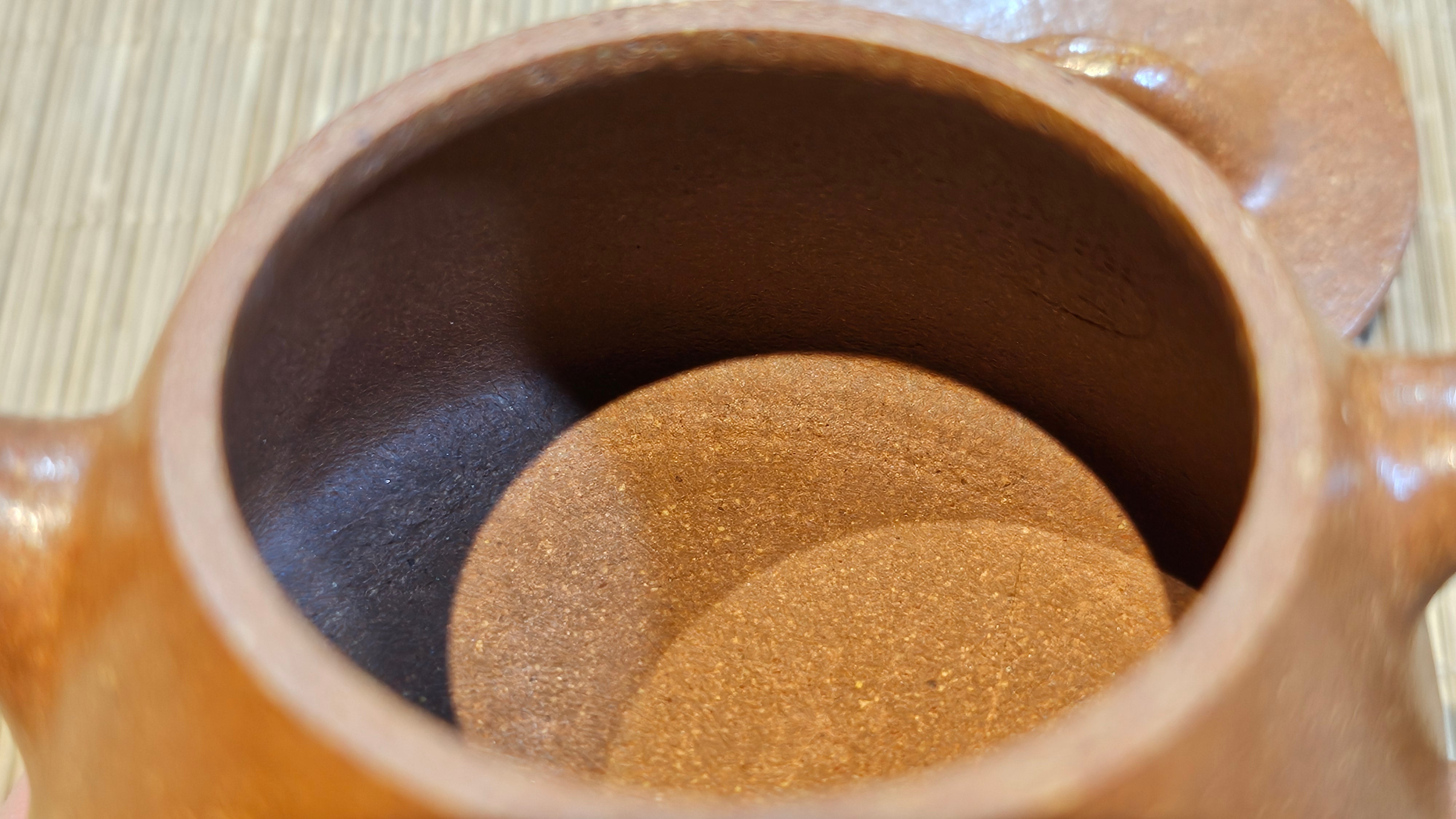 Shi Piao 石瓢 (Gao Shi Piao 高石瓢), 115.5ml, Huang Jiang Po Ni 黄降坡泥, by our Collaborative Craftsman Chen Hua Jun 陈华军 ~ Congratulations to Mr R.H., 1927hrs 14th May 2025, Lörzweiler, Germany 🇩🇪.