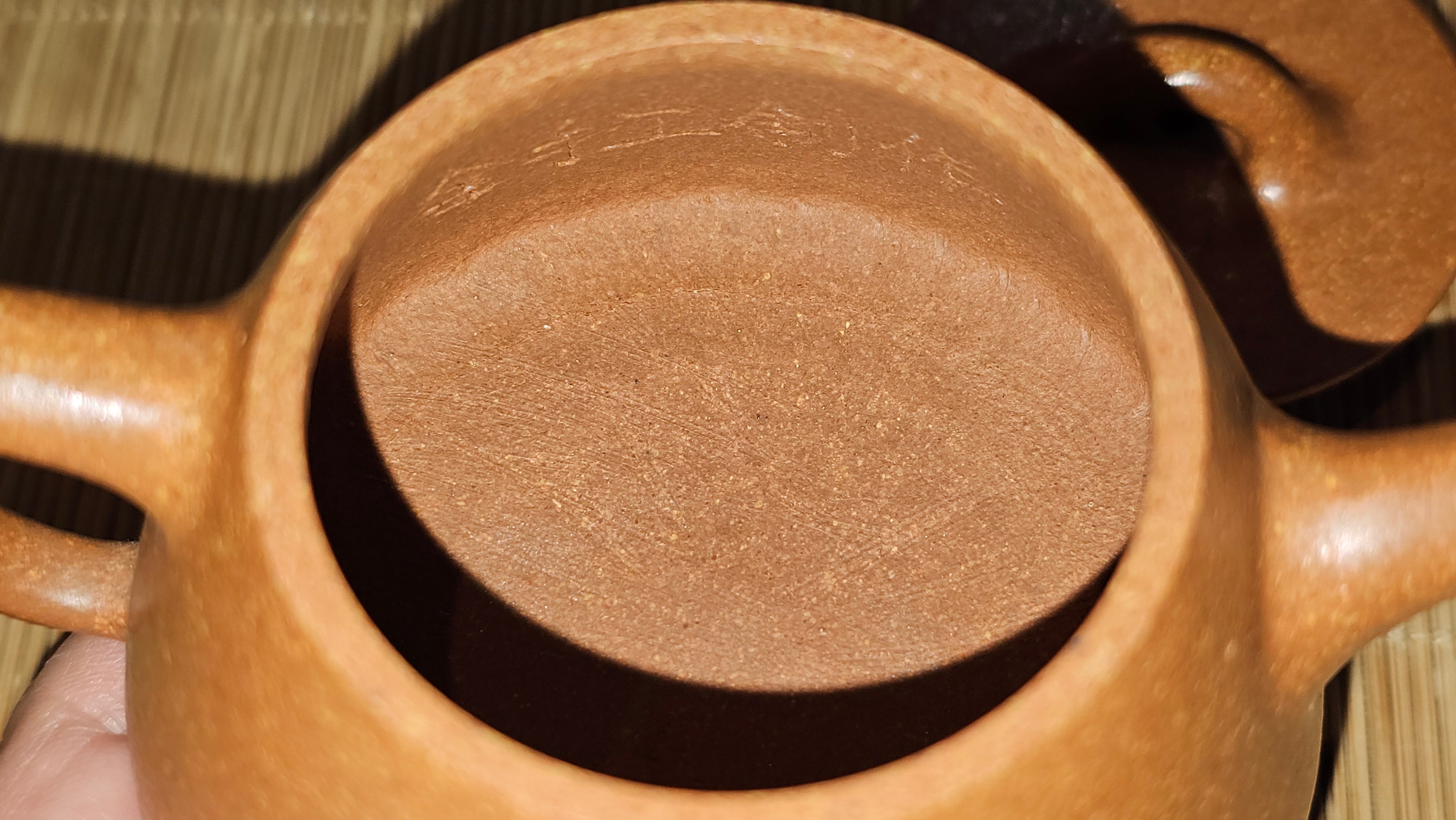 Shi Piao 石瓢 (Gao Shi Piao 高石瓢), 115.5ml, Huang Jiang Po Ni 黄降坡泥, by our Collaborative Craftsman Chen Hua Jun 陈华军 ~ Congratulations to Mr R.H., 1927hrs 14th May 2025, Lörzweiler, Germany 🇩🇪.