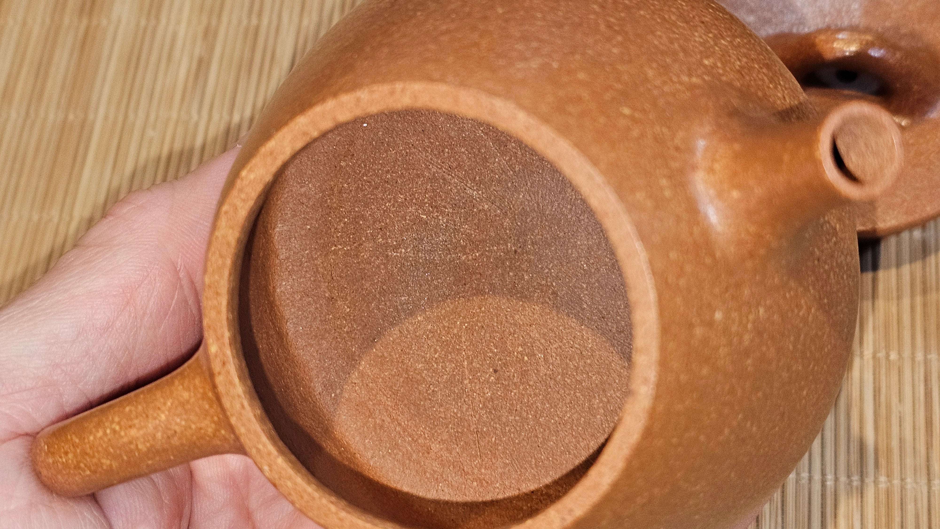 Shi Piao 石瓢 (Gao Shi Piao 高石瓢), 115.5ml, Huang Jiang Po Ni 黄降坡泥, by our Collaborative Craftsman Chen Hua Jun 陈华军 ~ Congratulations to Mr R.H., 1927hrs 14th May 2025, Lörzweiler, Germany 🇩🇪.