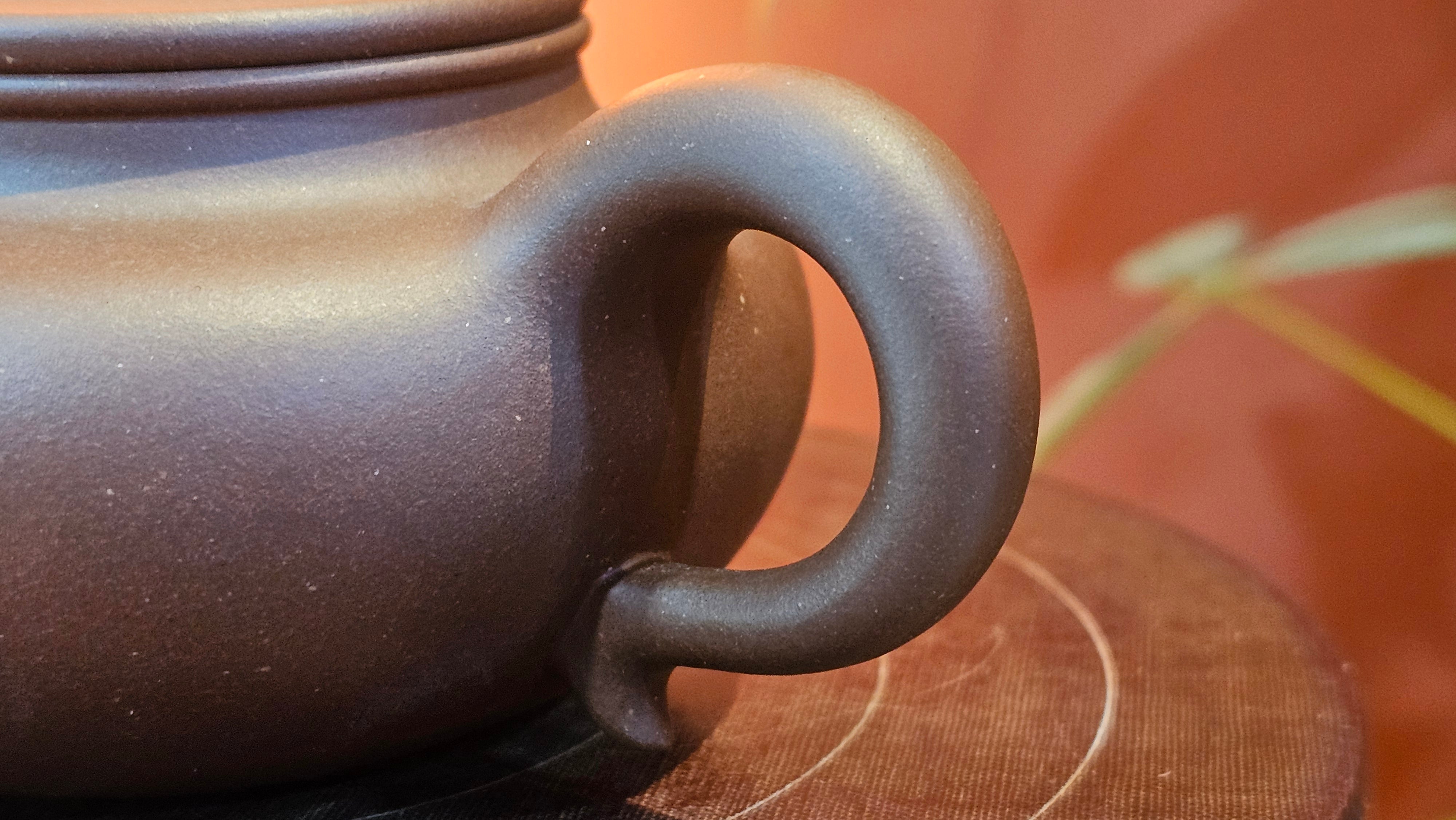 Fang Gu 仿古, 219.5ml, Di Cao Qing Zi Ni 底槽青紫泥, by our Collaborative Craftsman Chen Fa Chu 陈法初 ~ Congratulations to Mr J.M., 1532hrs 15th May 2025, Lake Wales, FL.