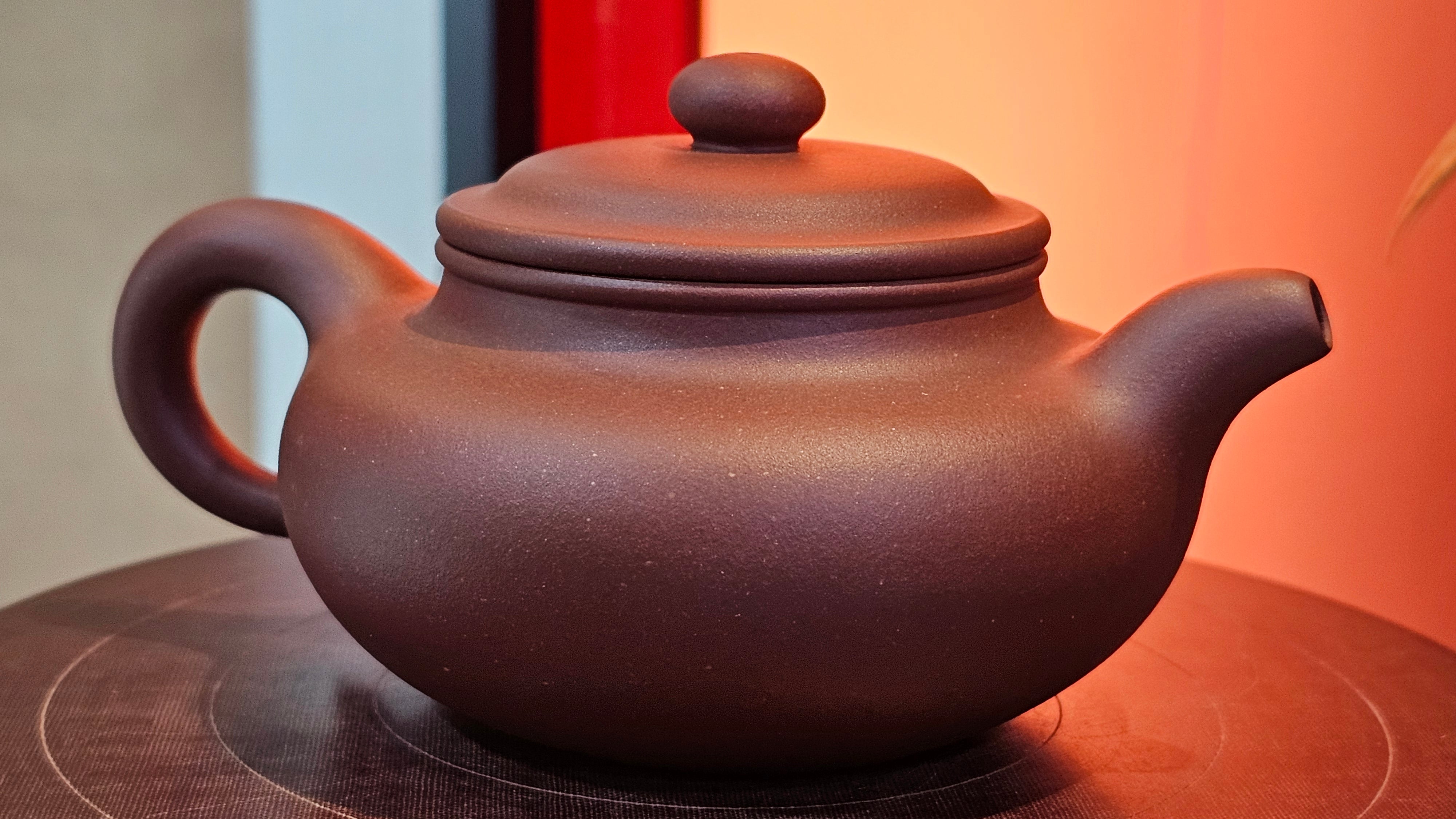 Fang Gu 仿古, 219.5ml, Di Cao Qing Zi Ni 底槽青紫泥, by our Collaborative Craftsman Chen Fa Chu 陈法初 ~ Congratulations to Mr J.M., 1532hrs 15th May 2025, Lake Wales, FL.