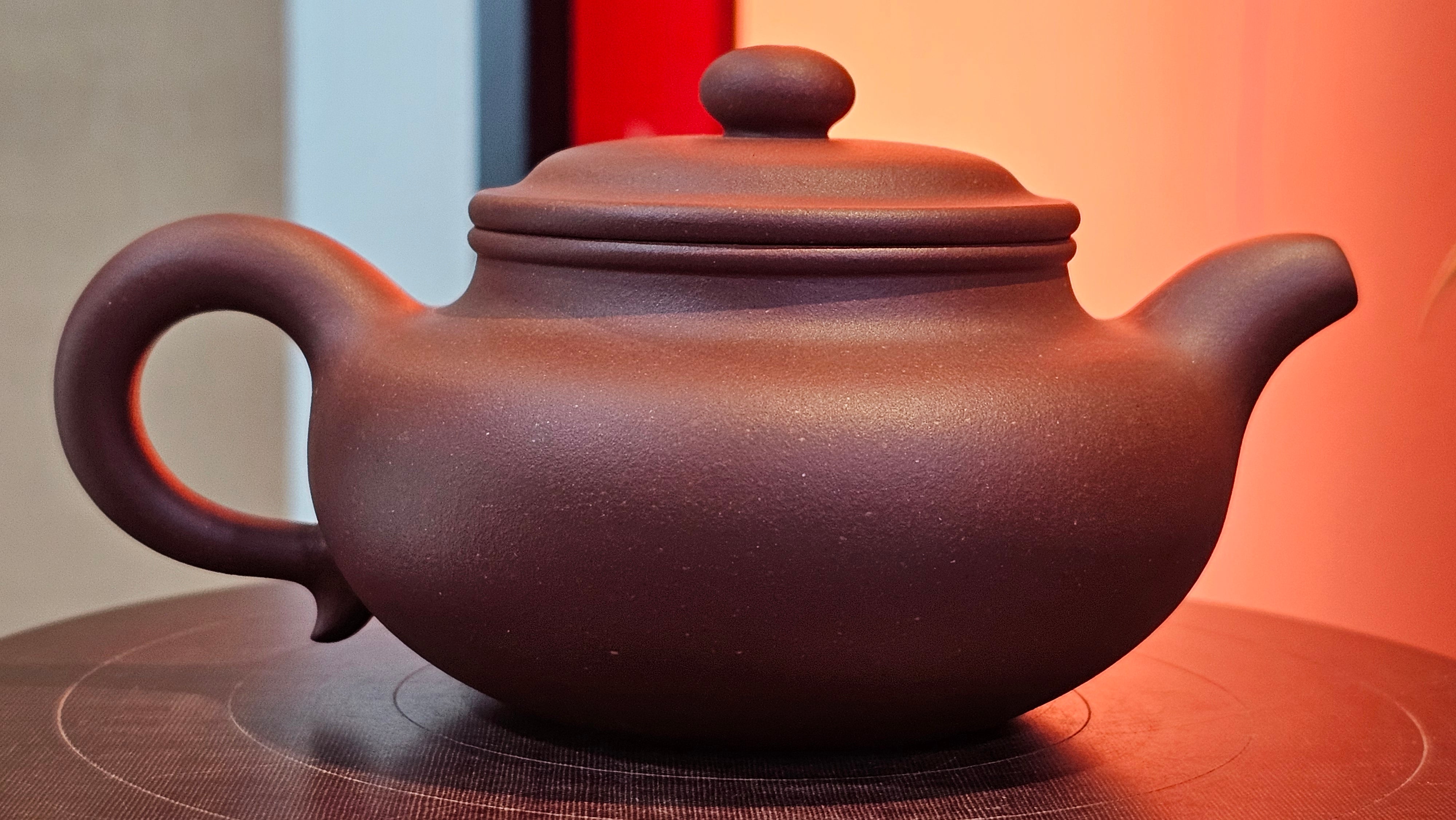 Fang Gu 仿古, 219.5ml, Di Cao Qing Zi Ni 底槽青紫泥, by our Collaborative Craftsman Chen Fa Chu 陈法初 ~ Congratulations to Mr J.M., 1532hrs 15th May 2025, Lake Wales, FL.