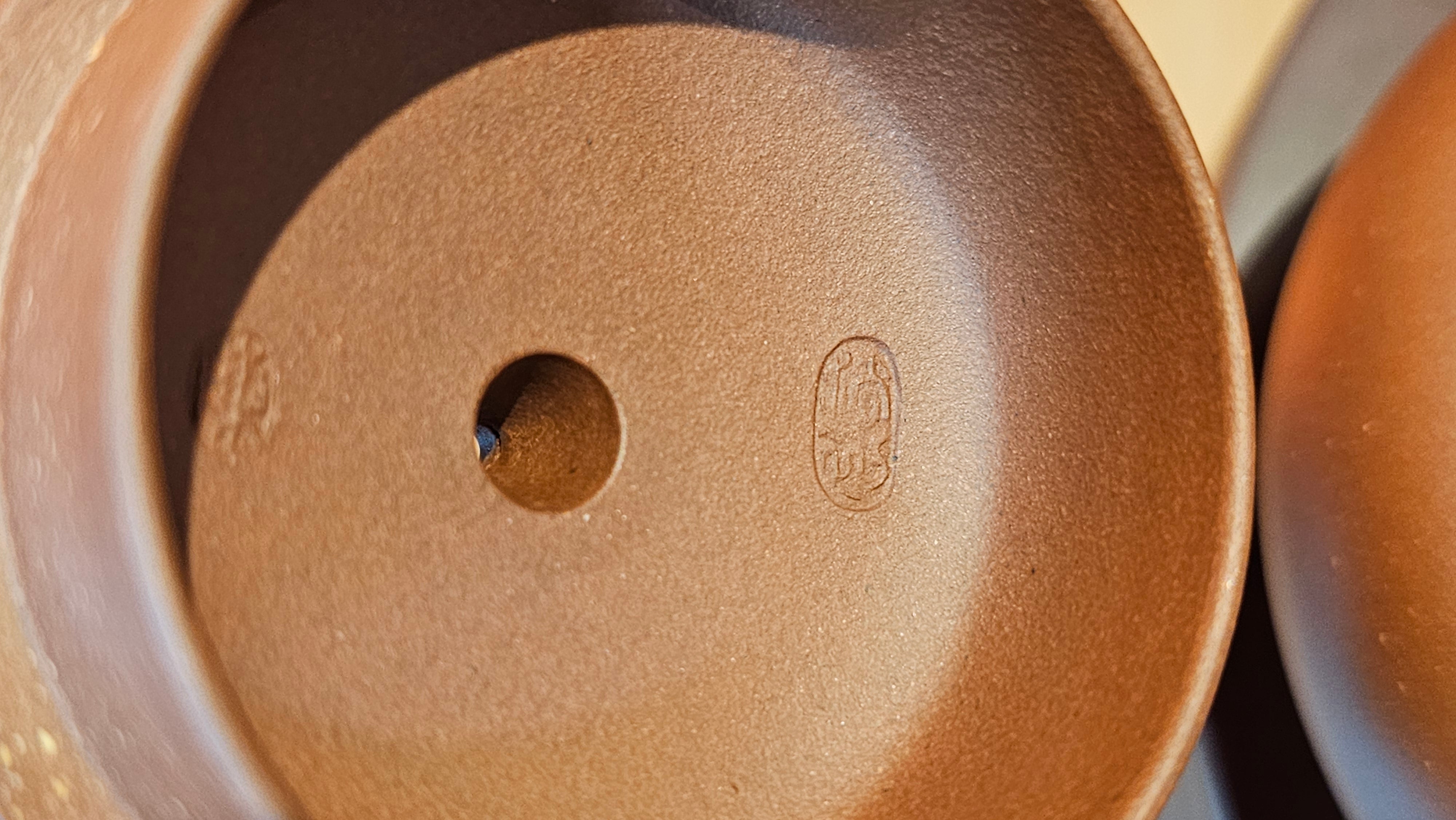 Fang Gu 仿古, 219.5ml, Di Cao Qing Zi Ni 底槽青紫泥, by our Collaborative Craftsman Chen Fa Chu 陈法初 ~ Congratulations to Mr J.M., 1532hrs 15th May 2025, Lake Wales, FL.