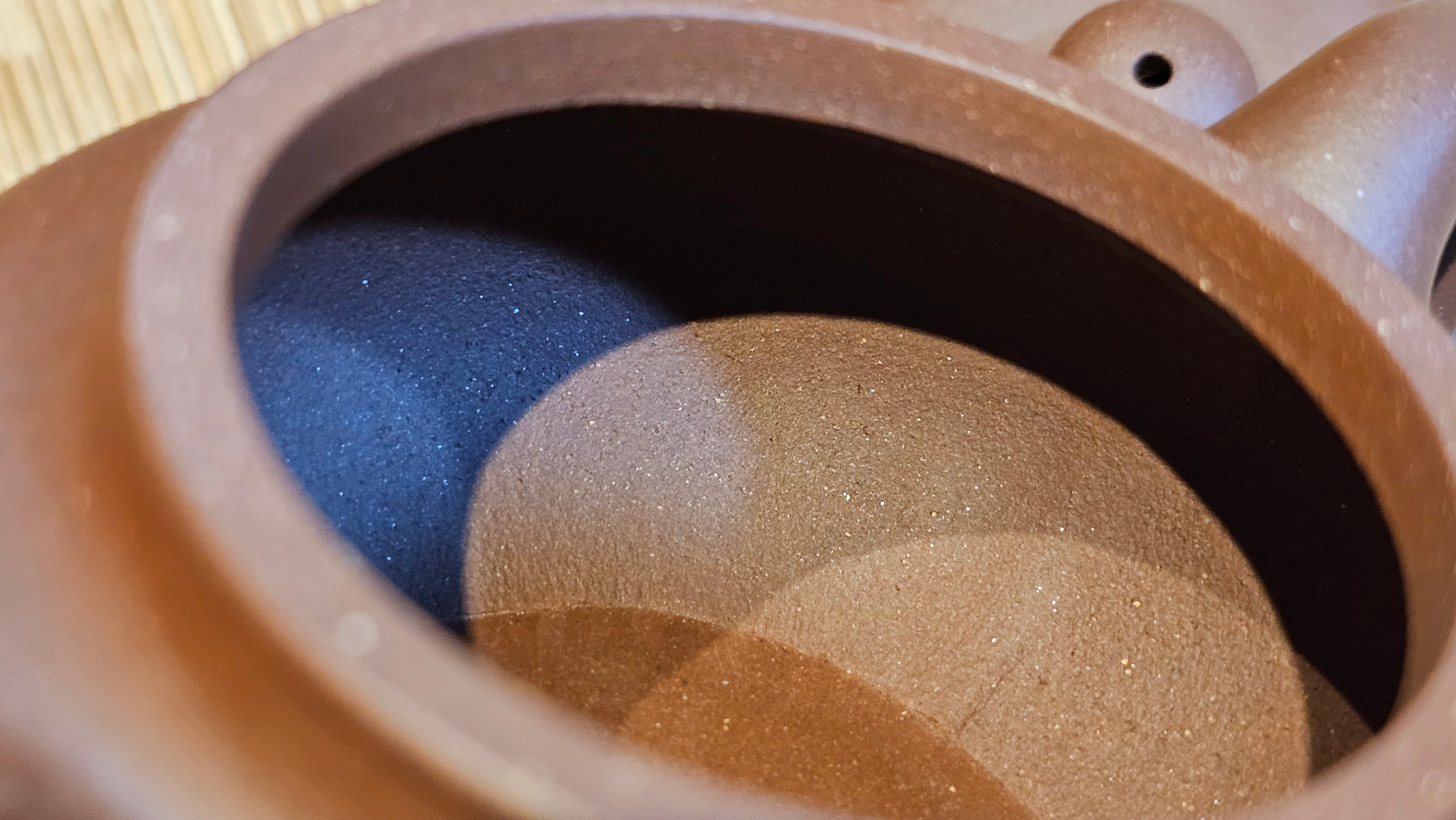 Fang Gu 仿古, 219.5ml, Di Cao Qing Zi Ni 底槽青紫泥, by our Collaborative Craftsman Chen Fa Chu 陈法初 ~ Congratulations to Mr J.M., 1532hrs 15th May 2025, Lake Wales, FL.