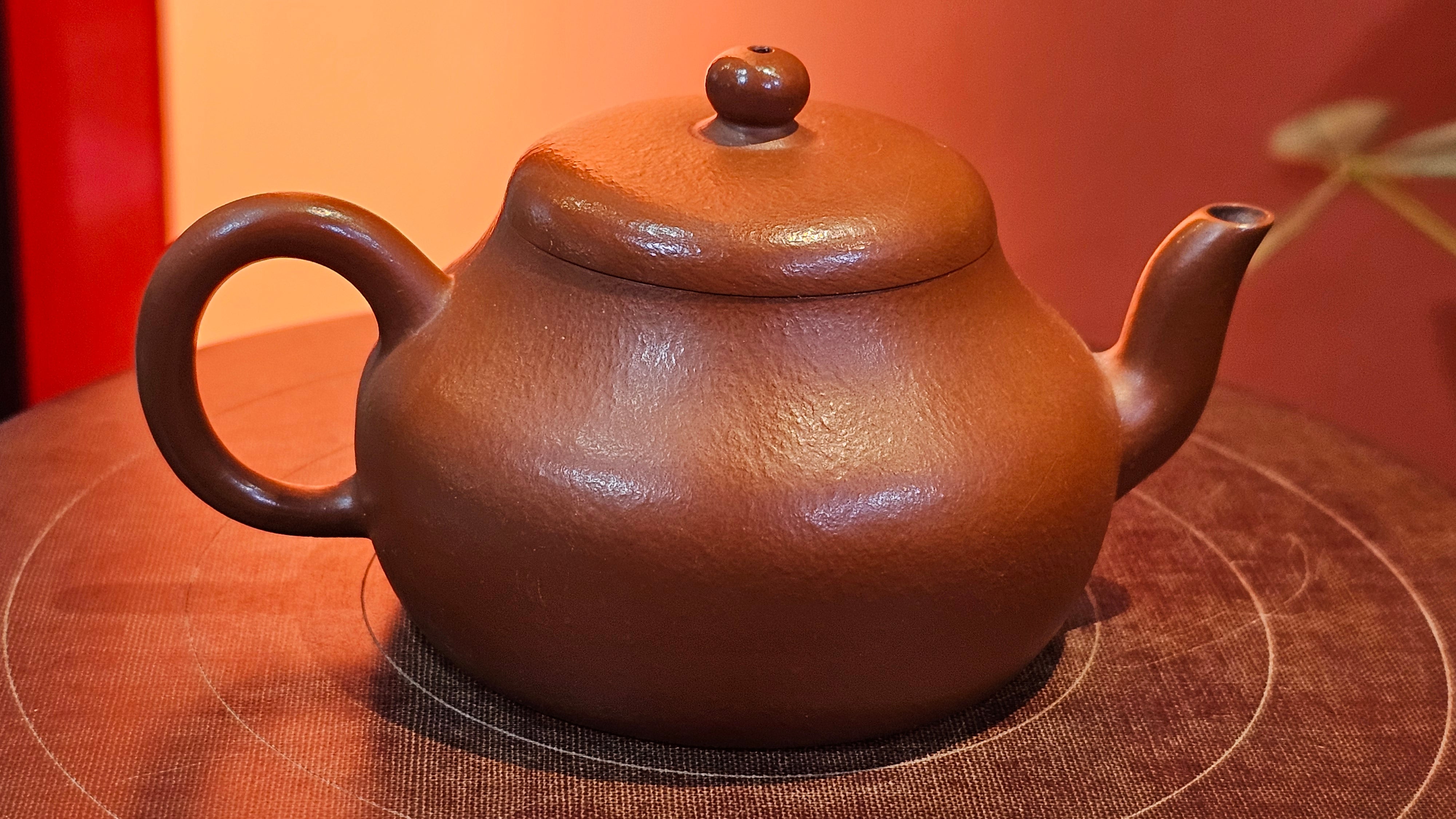 Jun De 君德, 119.3ml, Xiao Mei Yao Zhu Ni 小煤窑朱泥,  by our Collaborative Senior Craftsman Chen Yue Fei 陈跃飞 ~ Congratulations to Mr K.M., 1629hrs 23rd May 2025, Kraków, Poland 🇵🇱.