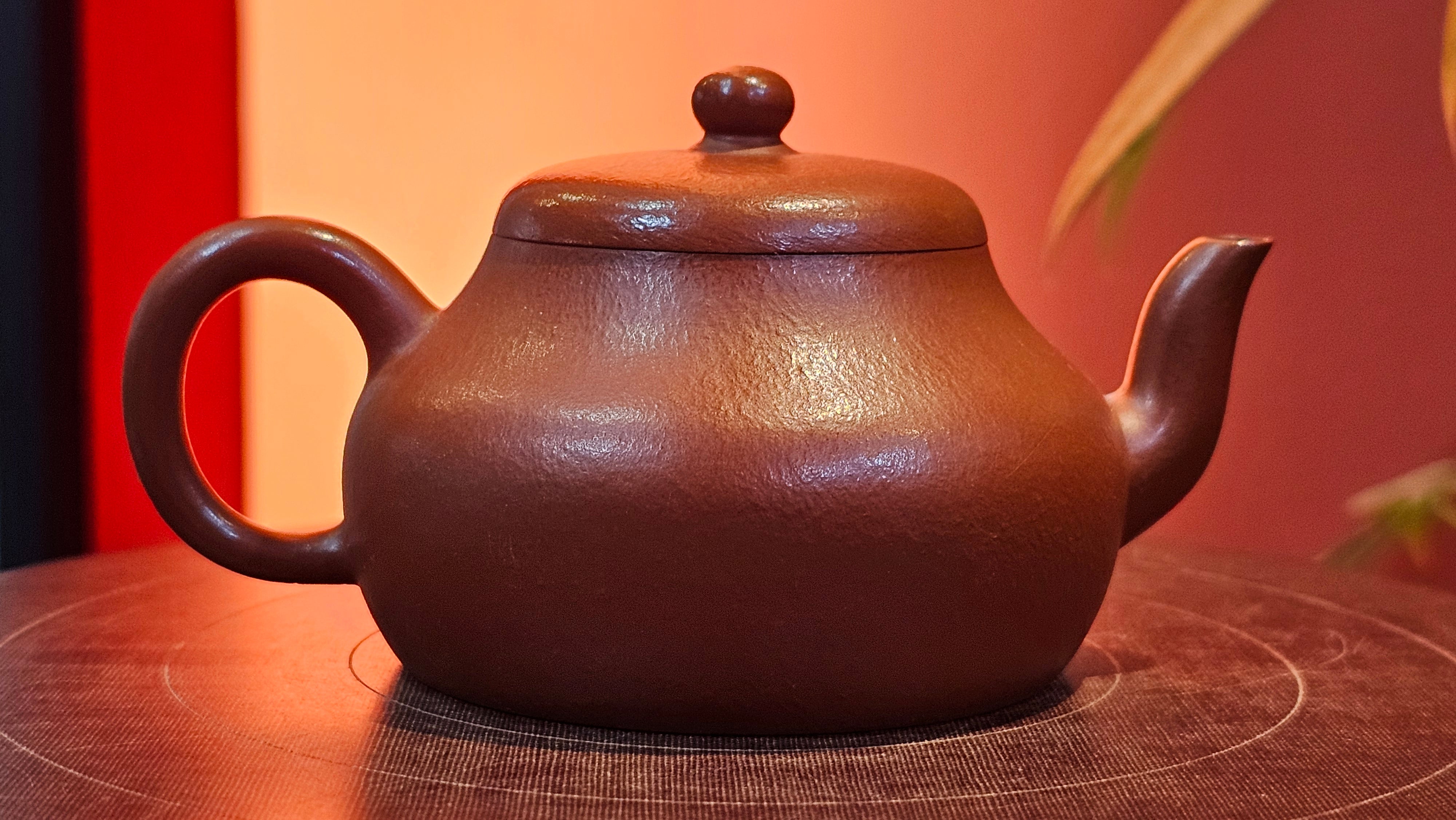 Jun De 君德, 119.3ml, Xiao Mei Yao Zhu Ni 小煤窑朱泥,  by our Collaborative Senior Craftsman Chen Yue Fei 陈跃飞 ~ Congratulations to Mr K.M., 1629hrs 23rd May 2025, Kraków, Poland 🇵🇱.