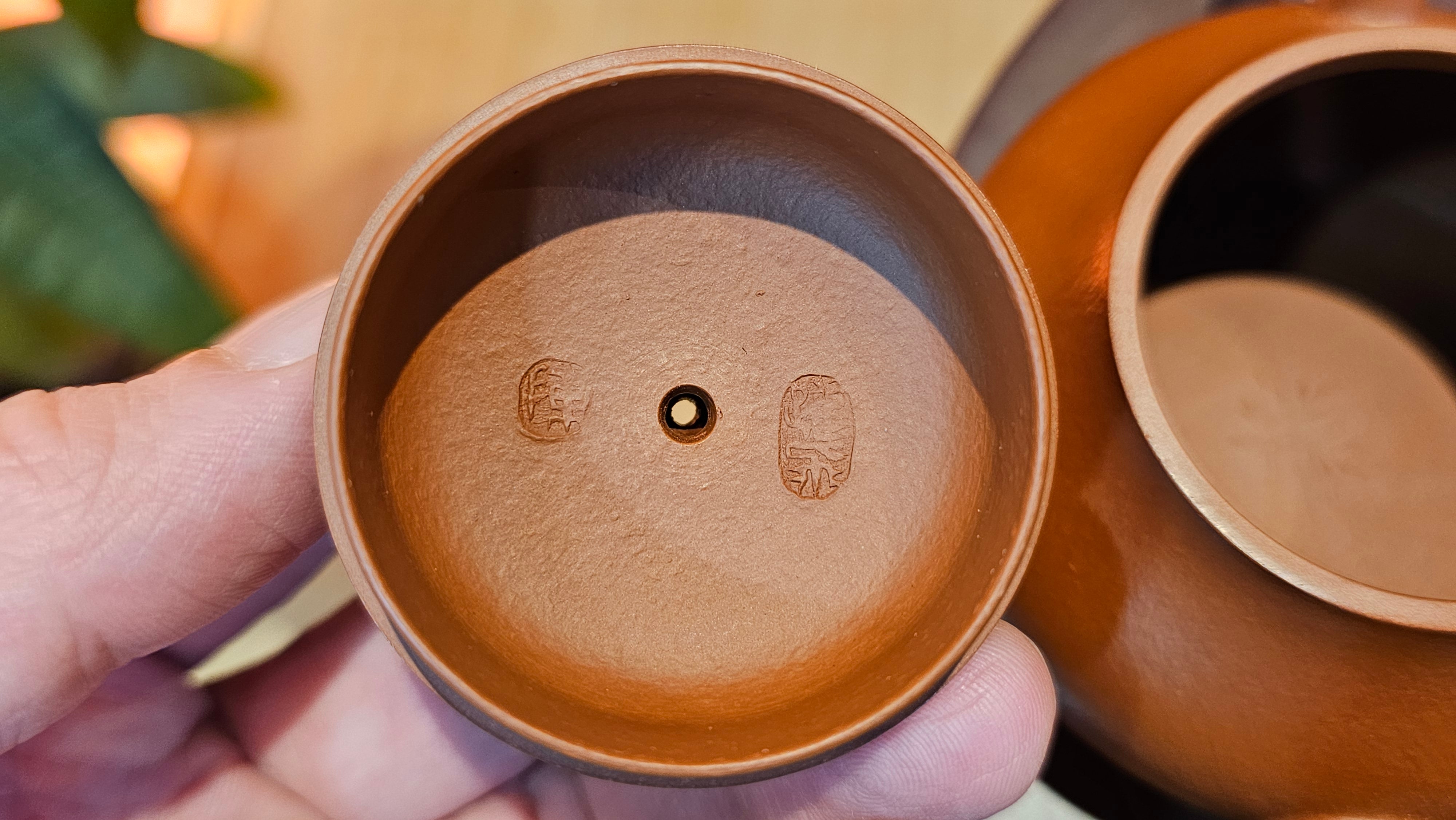 Jun De 君德, 119.3ml, Xiao Mei Yao Zhu Ni 小煤窑朱泥,  by our Collaborative Senior Craftsman Chen Yue Fei 陈跃飞 ~ Congratulations to Mr K.M., 1629hrs 23rd May 2025, Kraków, Poland 🇵🇱.