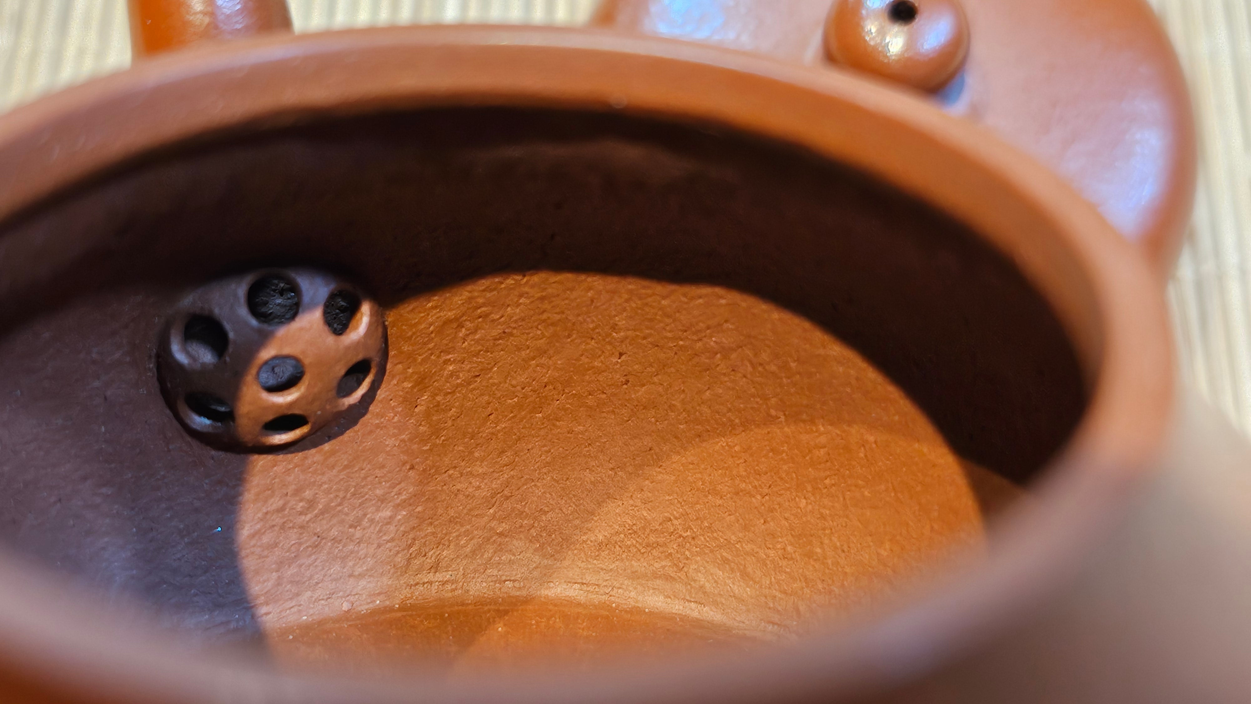 Jun De 君德, 119.3ml, Xiao Mei Yao Zhu Ni 小煤窑朱泥,  by our Collaborative Senior Craftsman Chen Yue Fei 陈跃飞 ~ Congratulations to Mr K.M., 1629hrs 23rd May 2025, Kraków, Poland 🇵🇱.