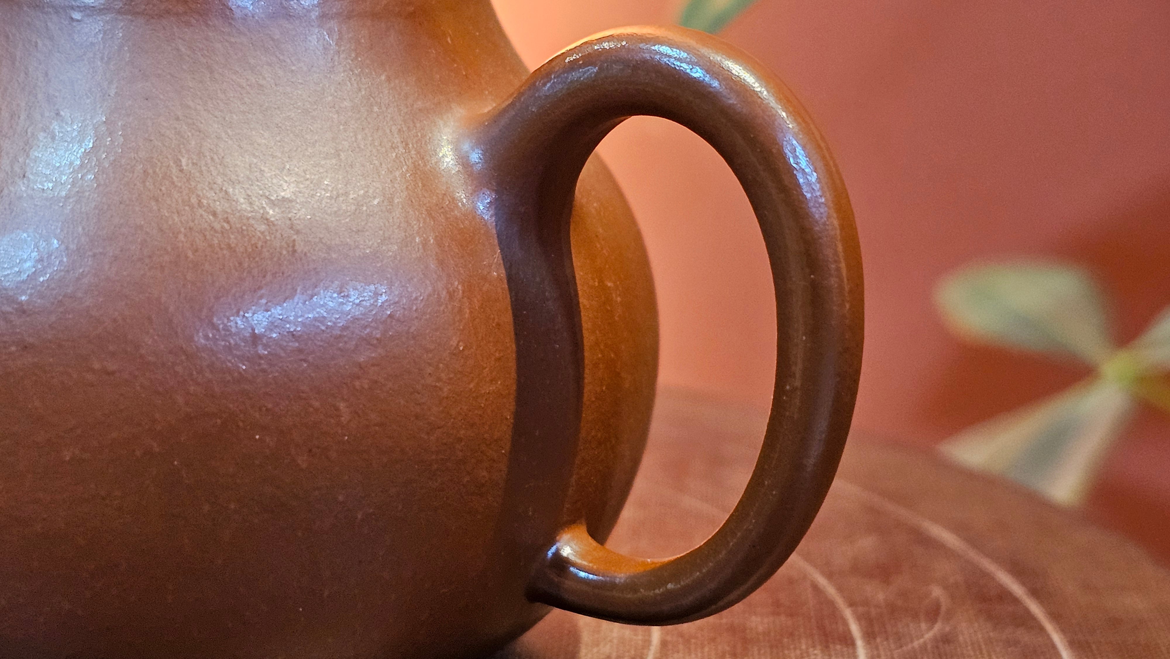 Qie Gua 茄瓜, 140.6ml, Xiao Mei Yao Zhu Ni 小煤窑朱泥,  by our Collaborative Craftsman Wang Hui 王慧 ~ Congratulations to Mr L.M., 0919hrs 26th May 2025, Kassel, Germany 🇩🇪.