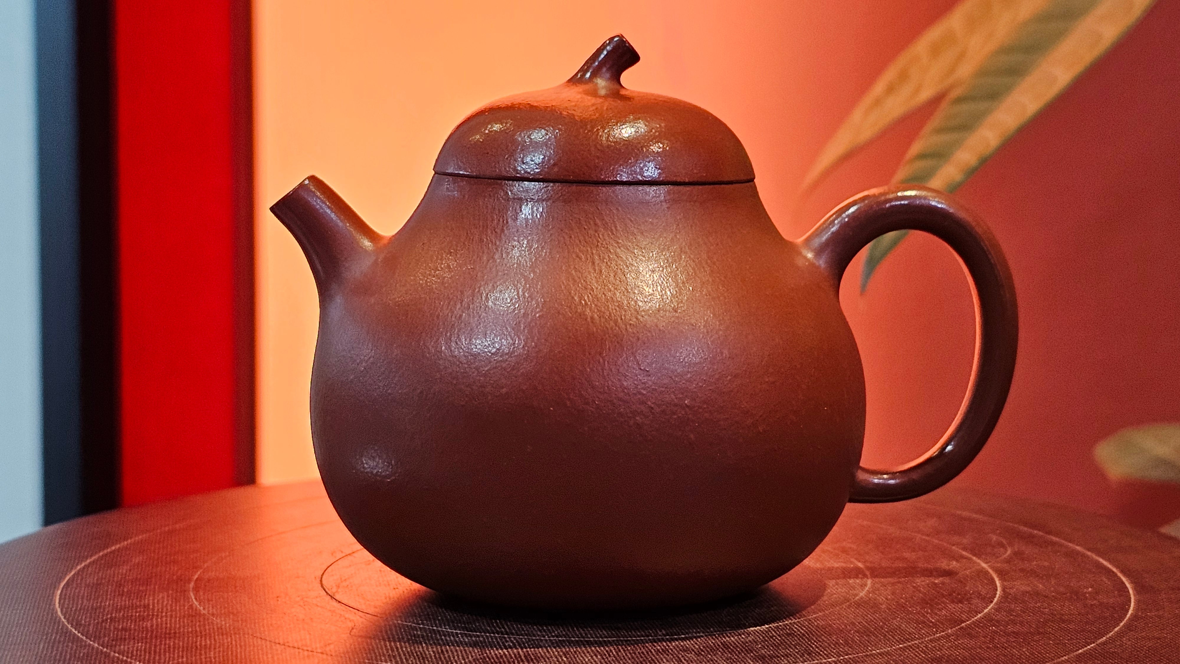 Qie Gua 茄瓜, 140.6ml, Xiao Mei Yao Zhu Ni 小煤窑朱泥,  by our Collaborative Craftsman Wang Hui 王慧 ~ Congratulations to Mr L.M., 0919hrs 26th May 2025, Kassel, Germany 🇩🇪.