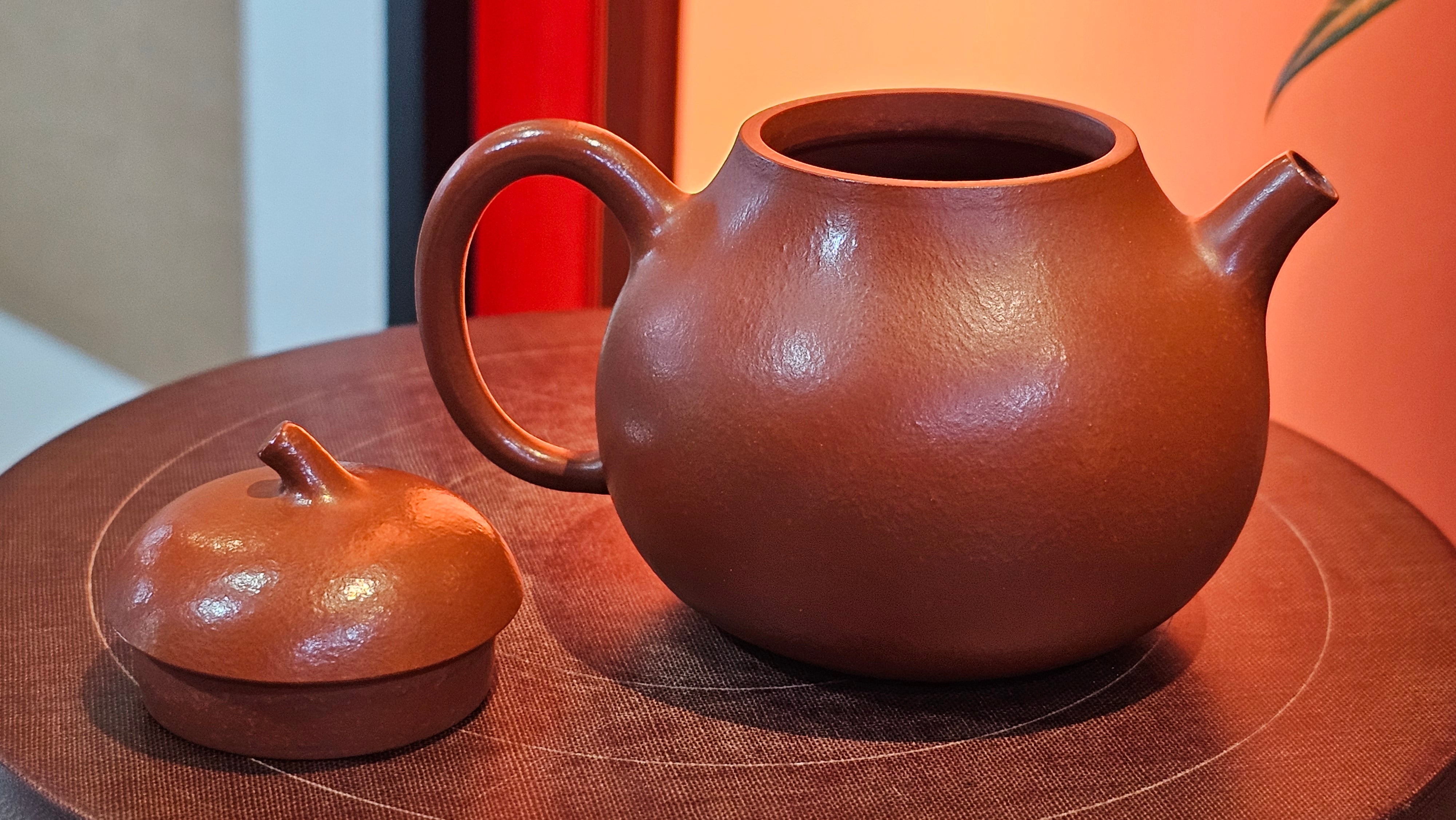 Qie Gua 茄瓜, 140.6ml, Xiao Mei Yao Zhu Ni 小煤窑朱泥,  by our Collaborative Craftsman Wang Hui 王慧 ~ Congratulations to Mr L.M., 0919hrs 26th May 2025, Kassel, Germany 🇩🇪.