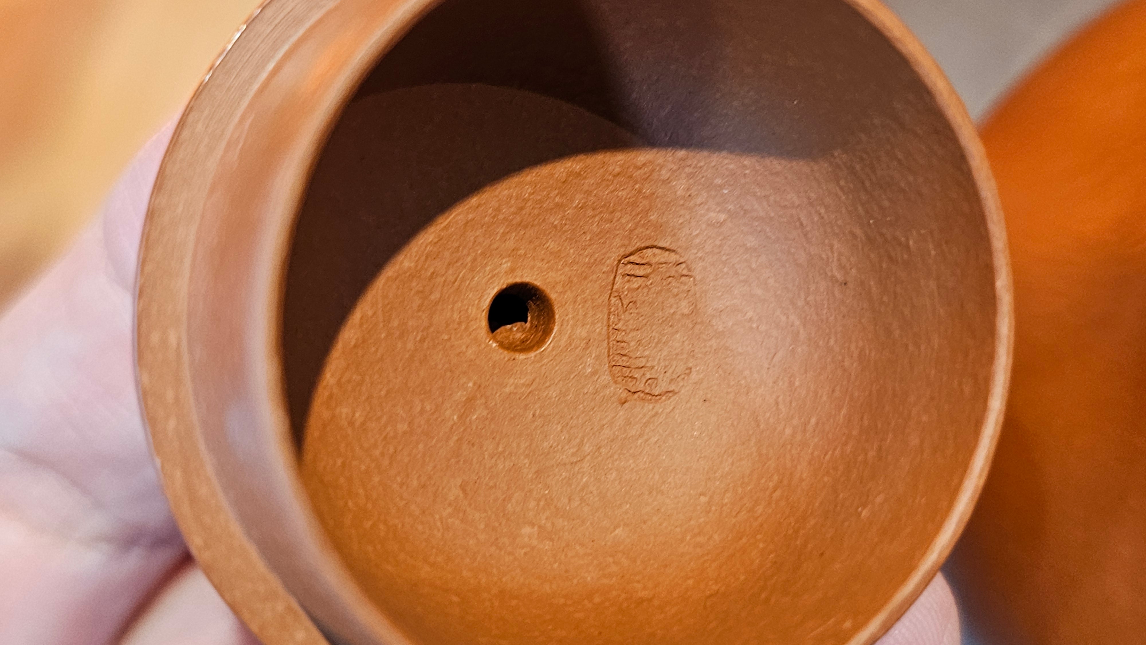 Qie Gua 茄瓜, 140.6ml, Xiao Mei Yao Zhu Ni 小煤窑朱泥,  by our Collaborative Craftsman Wang Hui 王慧 ~ Congratulations to Mr L.M., 0919hrs 26th May 2025, Kassel, Germany 🇩🇪.