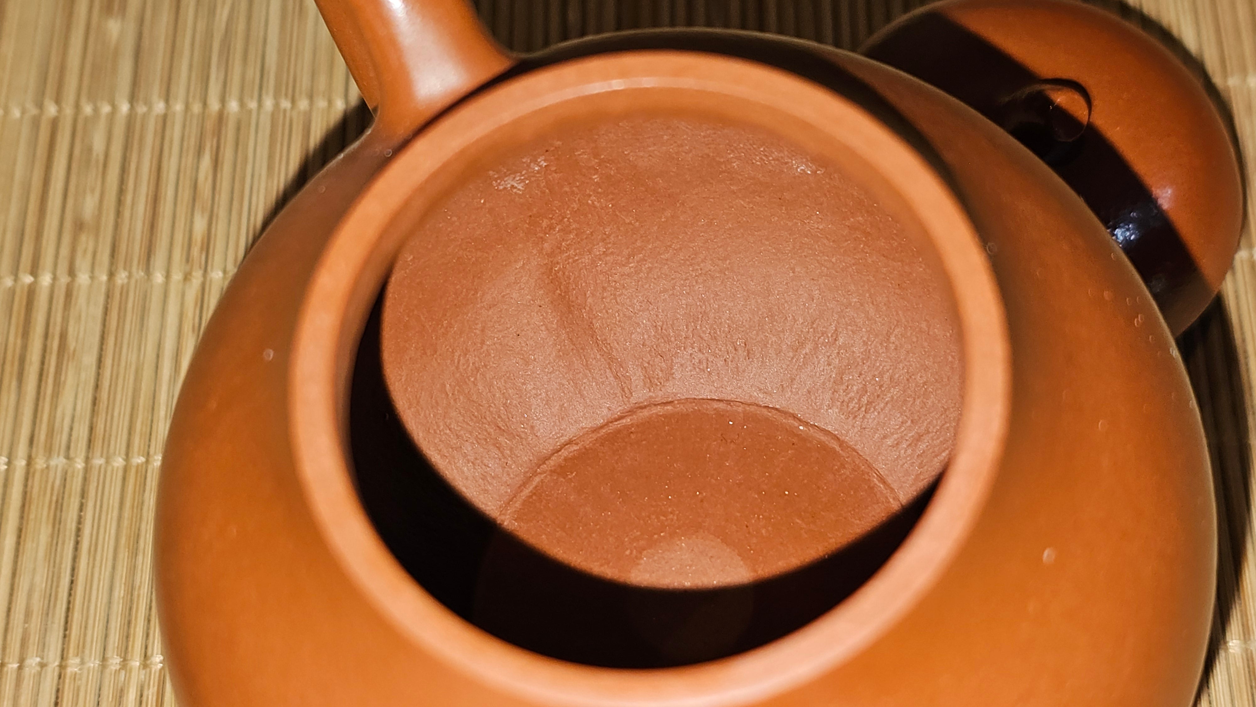 Qie Gua 茄瓜, 140.6ml, Xiao Mei Yao Zhu Ni 小煤窑朱泥,  by our Collaborative Craftsman Wang Hui 王慧 ~ Congratulations to Mr L.M., 0919hrs 26th May 2025, Kassel, Germany 🇩🇪.