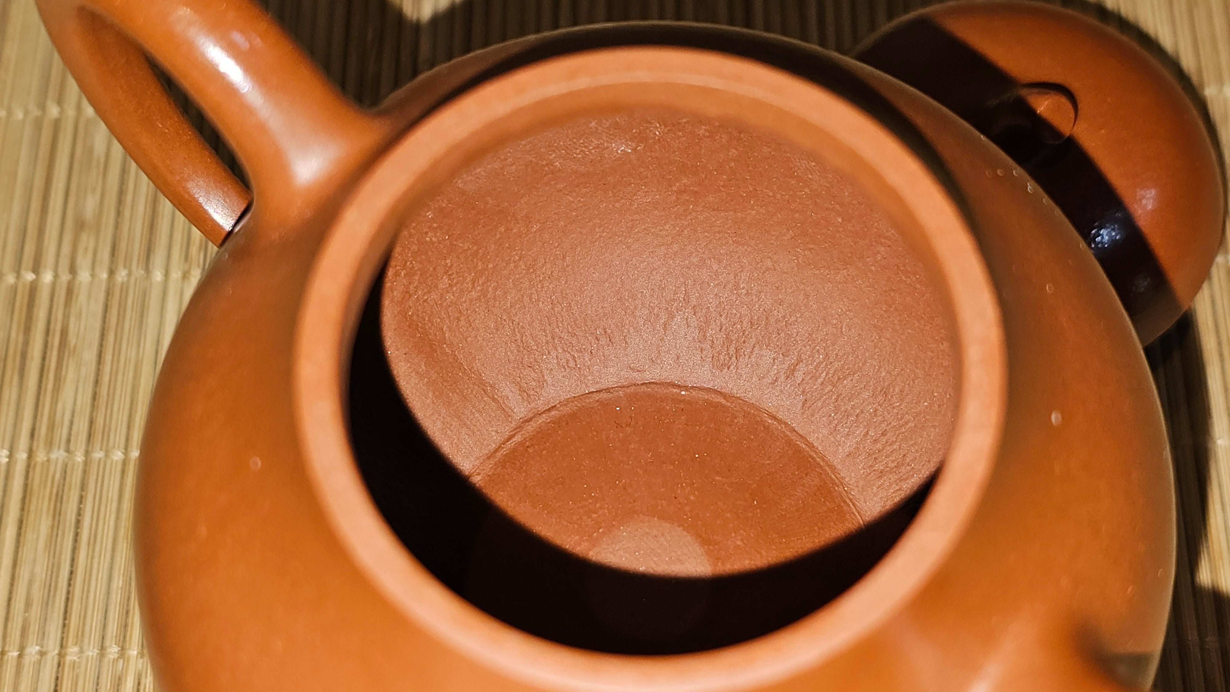 Qie Gua 茄瓜, 140.6ml, Xiao Mei Yao Zhu Ni 小煤窑朱泥,  by our Collaborative Craftsman Wang Hui 王慧 ~ Congratulations to Mr L.M., 0919hrs 26th May 2025, Kassel, Germany 🇩🇪.