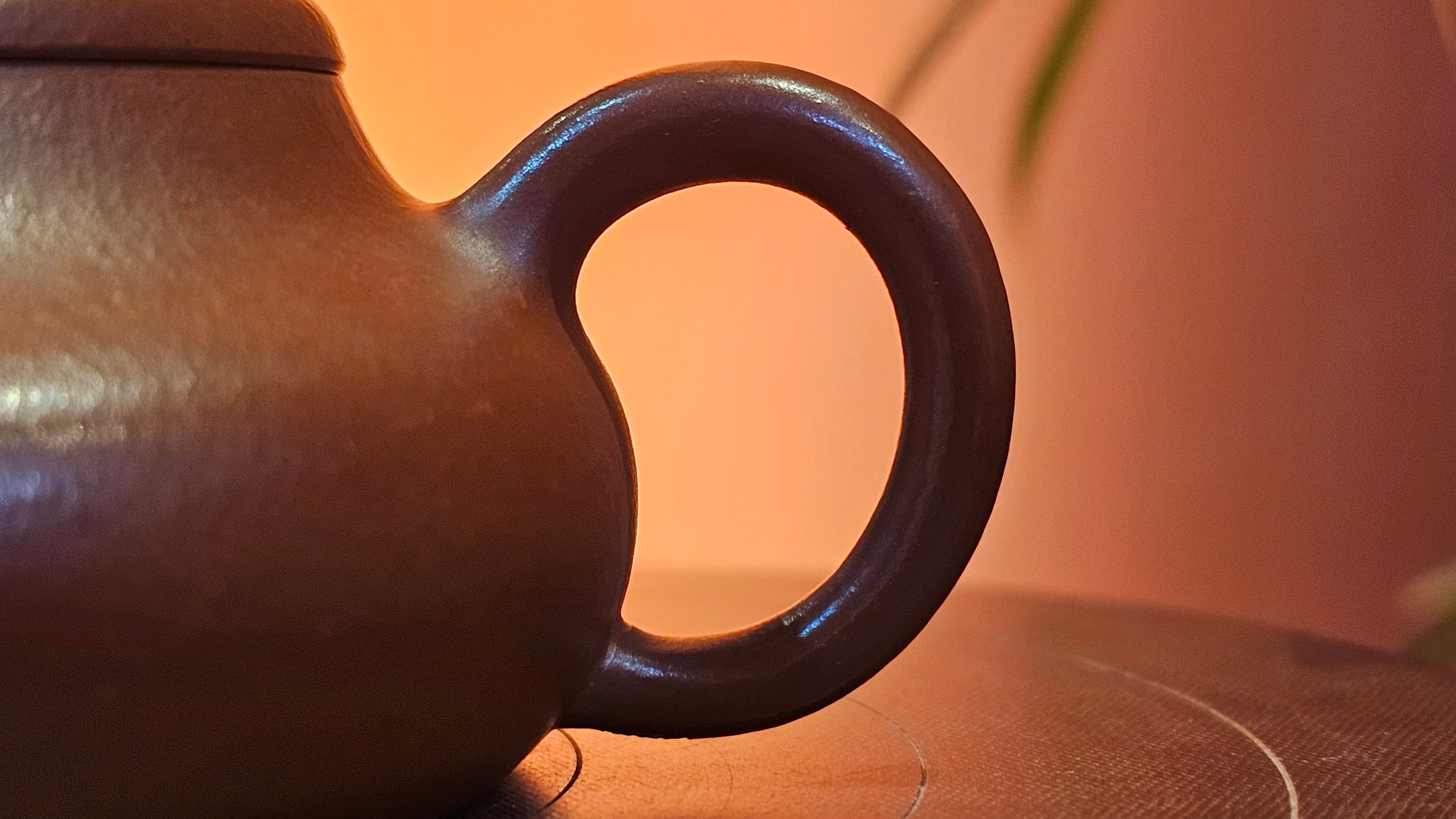 Jing Le 静乐 ~ "Quiet happiness", 96.0ml, Xiao Mei Yao Zhu Ni 小煤窑朱泥, by our Collaborative Craftsman Wang Xing 王兴 ~ Congratulations to Mr P.E., 2302hrs 22nd May 2025, Seattle, WA.