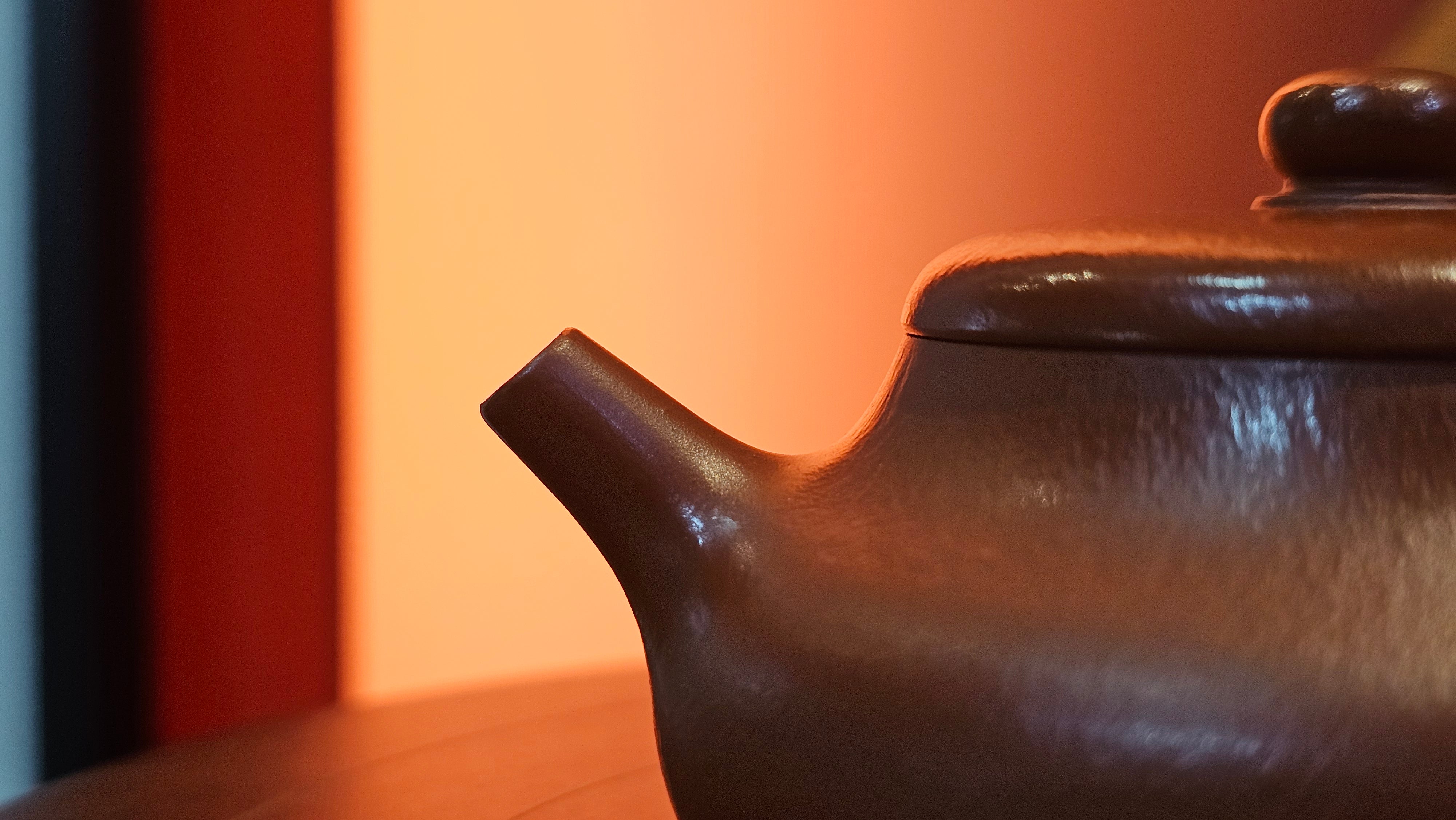 Jing Le 静乐 ~ "Quiet happiness", 96.0ml, Xiao Mei Yao Zhu Ni 小煤窑朱泥, by our Collaborative Craftsman Wang Xing 王兴 ~ Congratulations to Mr P.E., 2302hrs 22nd May 2025, Seattle, WA.