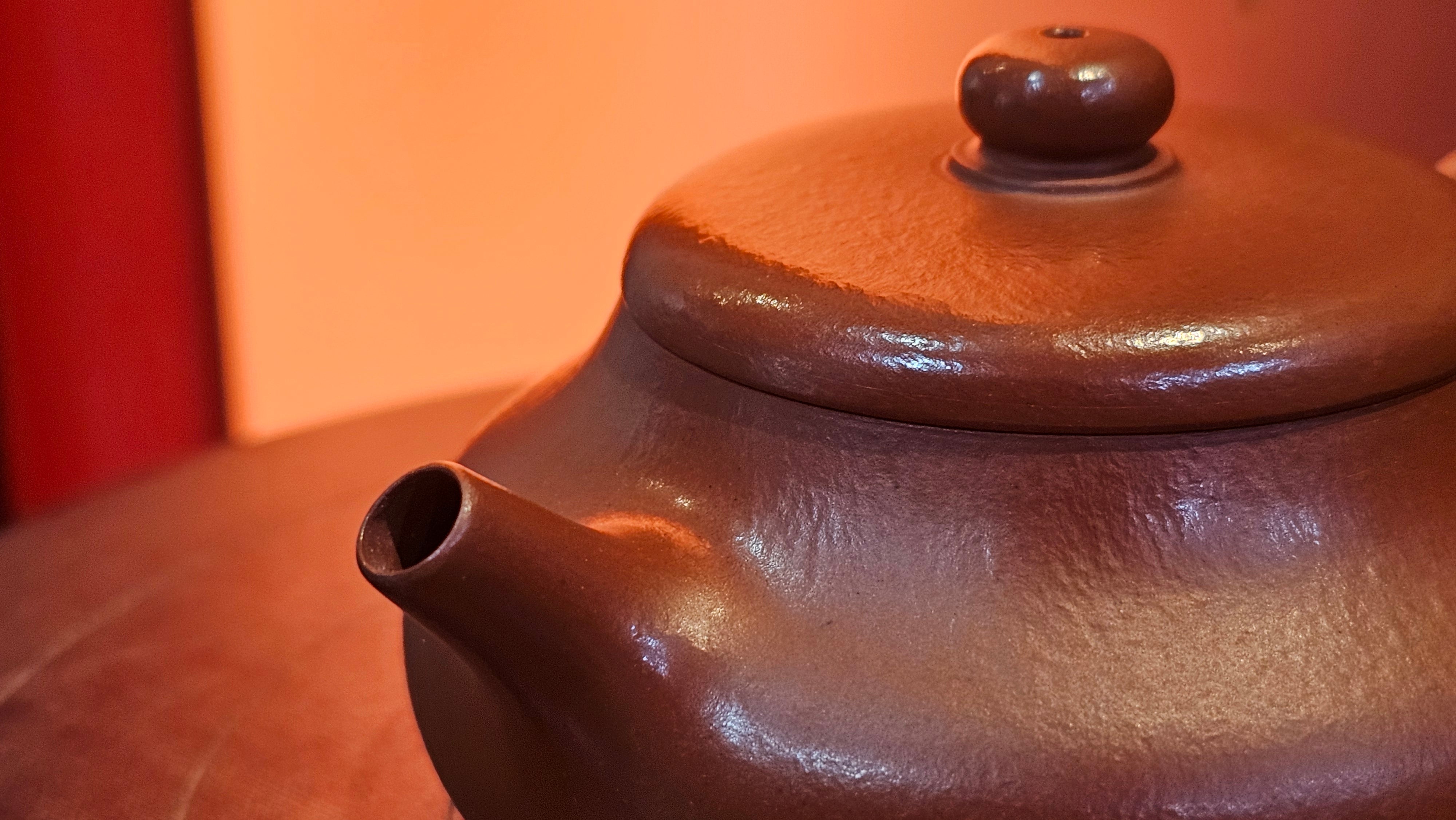 Jing Le 静乐 ~ "Quiet happiness", 96.0ml, Xiao Mei Yao Zhu Ni 小煤窑朱泥, by our Collaborative Craftsman Wang Xing 王兴 ~ Congratulations to Mr P.E., 2302hrs 22nd May 2025, Seattle, WA.