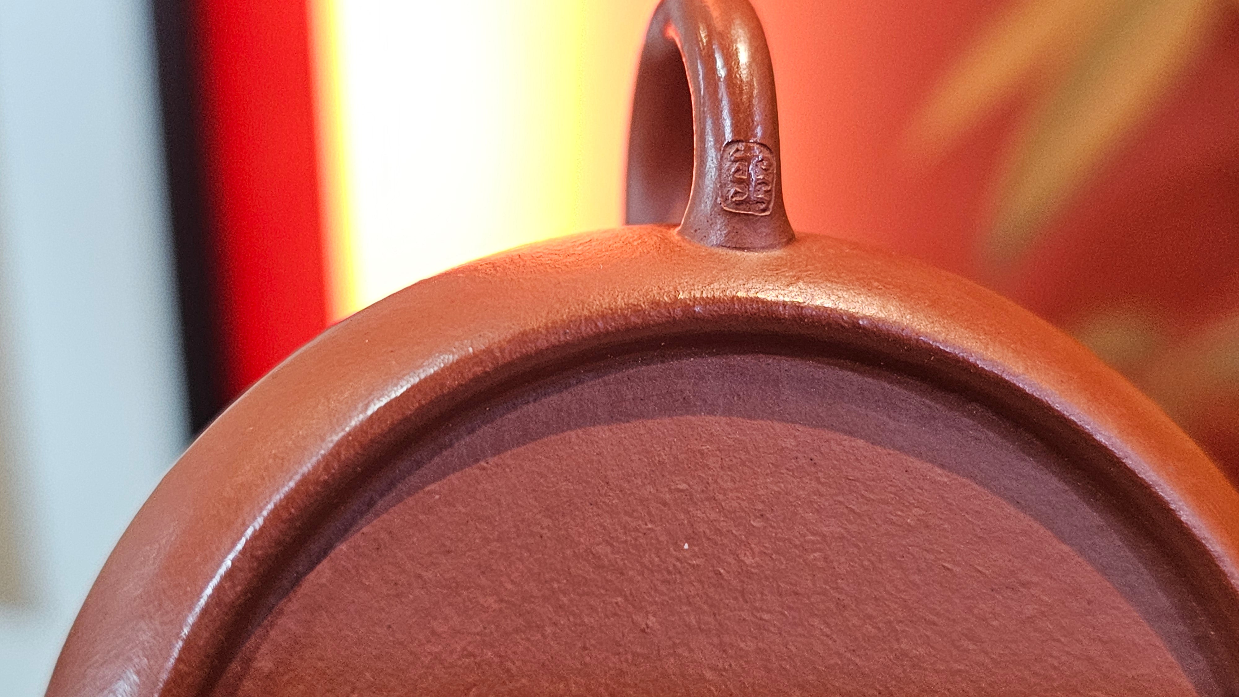 Jing Le 静乐 ~ "Quiet happiness", 96.0ml, Xiao Mei Yao Zhu Ni 小煤窑朱泥, by our Collaborative Craftsman Wang Xing 王兴 ~ Congratulations to Mr P.E., 2302hrs 22nd May 2025, Seattle, WA.