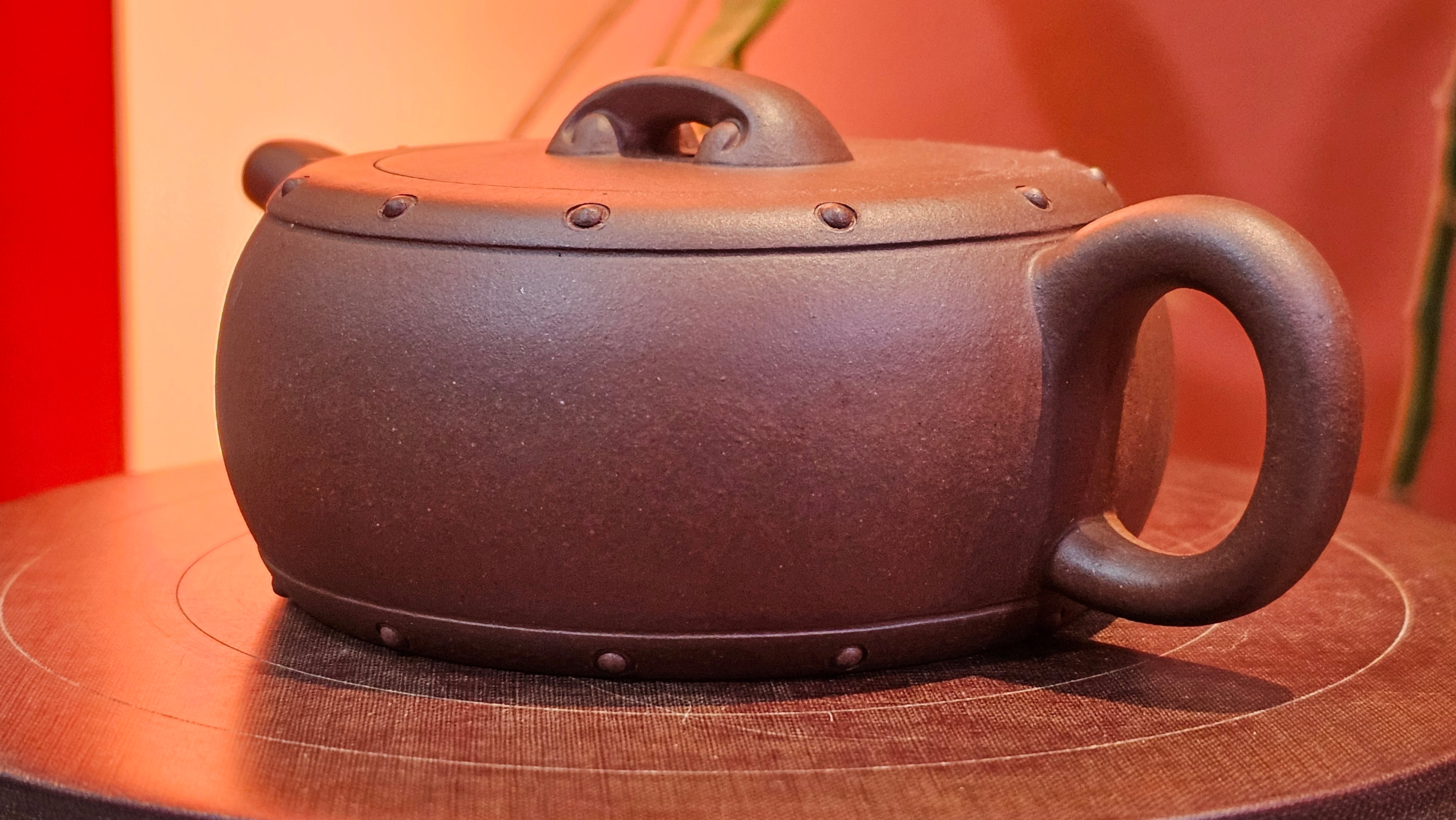 Ru Yi Gu 如意鼓, 206.8ml, Di Cao Qing Zi Ni 底槽青紫泥, by our Craftsman Li Qiu Lin 李秋林 ~ Congratulations to Mr A.D.P., 0111hrs 29th May 2025, Leuven, Belgium 🇧🇪.