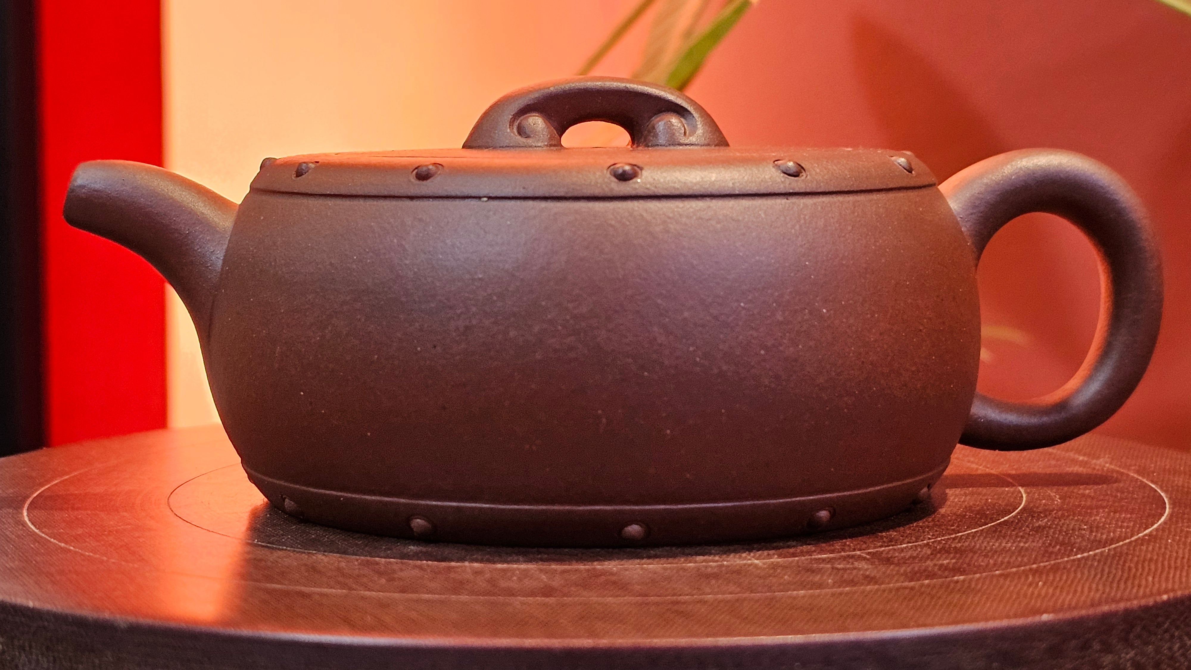 Ru Yi Gu 如意鼓, 206.8ml, Di Cao Qing Zi Ni 底槽青紫泥, by our Craftsman Li Qiu Lin 李秋林 ~ Congratulations to Mr A.D.P., 0111hrs 29th May 2025, Leuven, Belgium 🇧🇪.