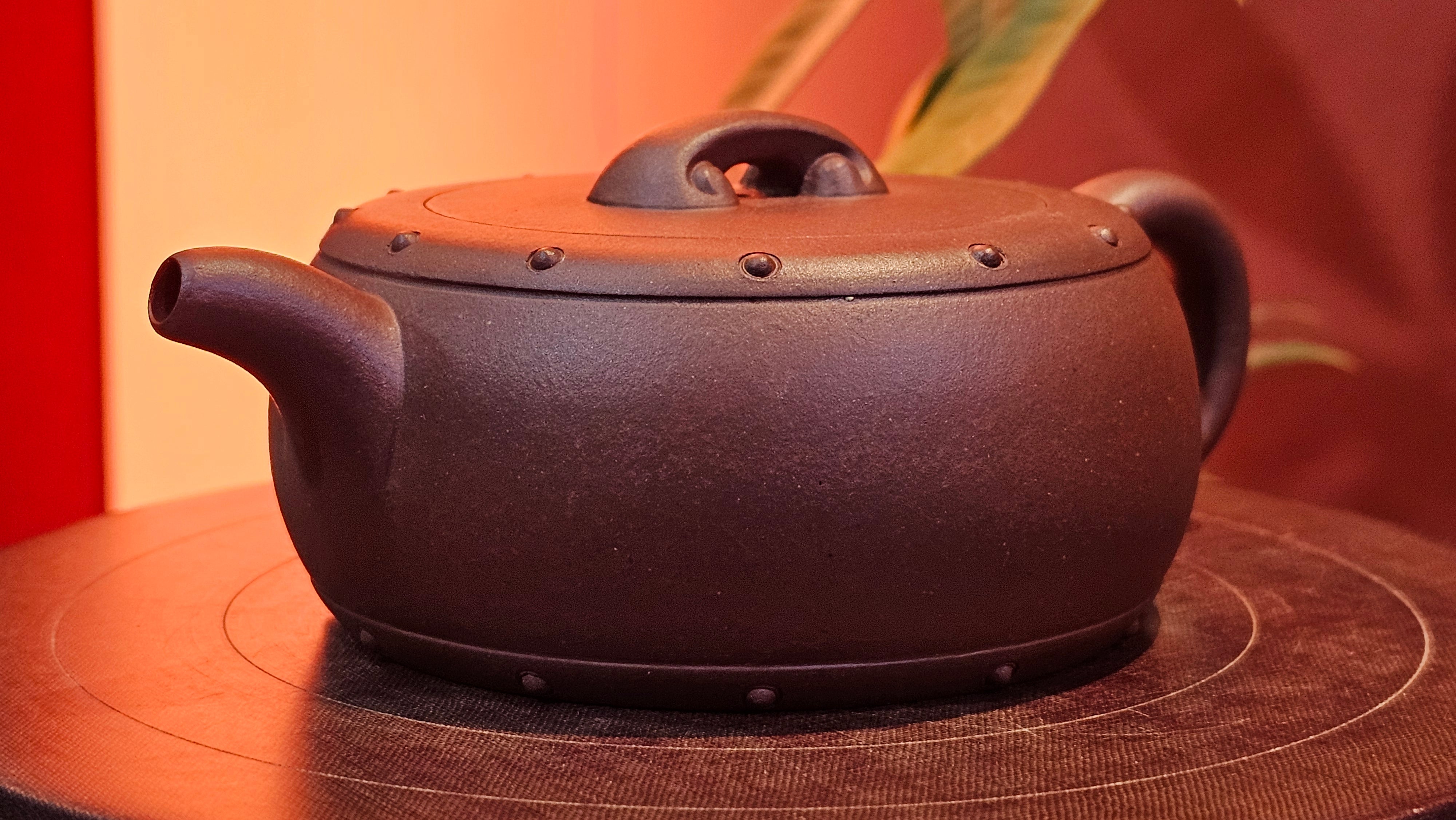 Ru Yi Gu 如意鼓, 206.8ml, Di Cao Qing Zi Ni 底槽青紫泥, by our Craftsman Li Qiu Lin 李秋林 ~ Congratulations to Mr A.D.P., 0111hrs 29th May 2025, Leuven, Belgium 🇧🇪.