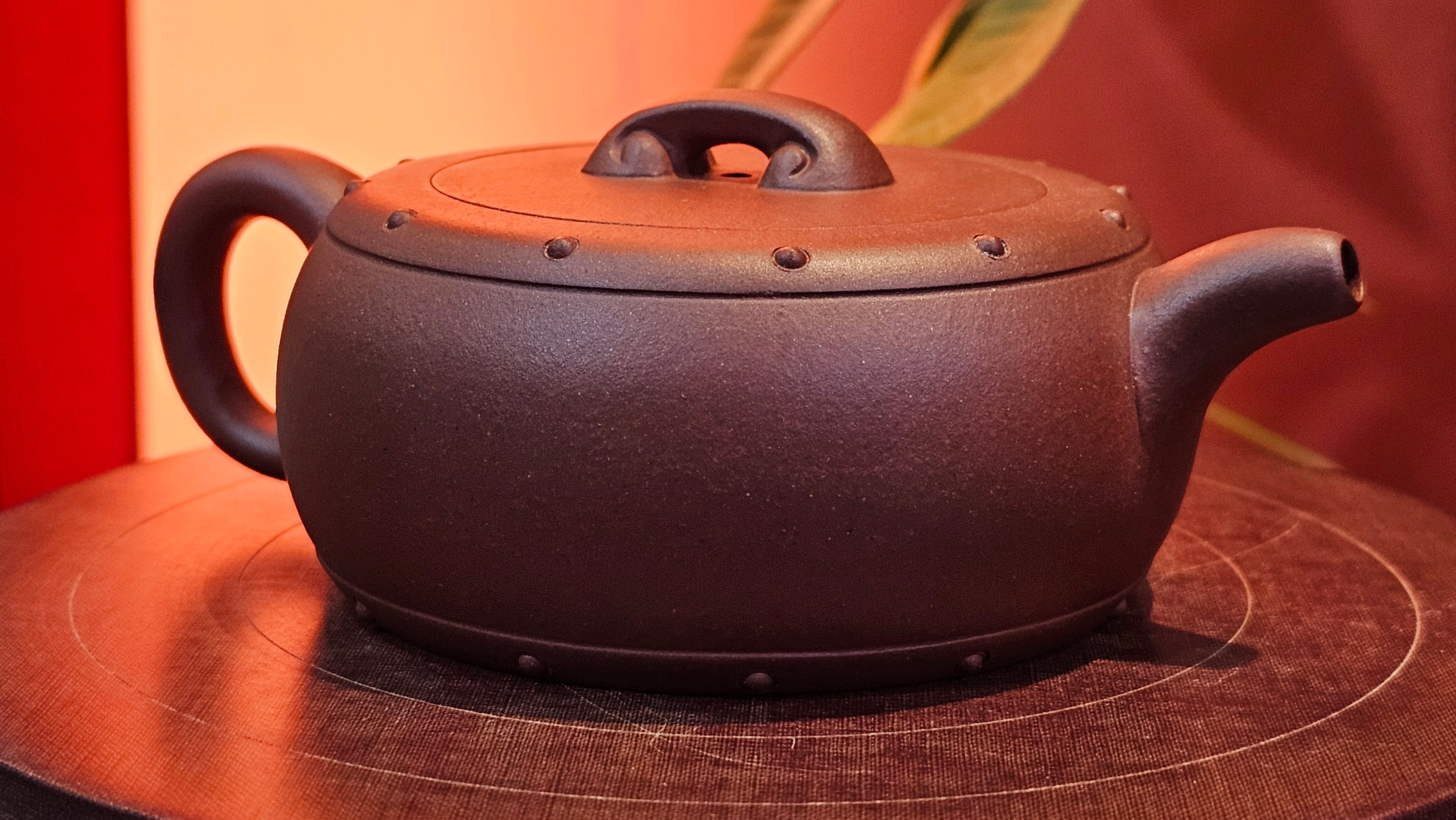 Ru Yi Gu 如意鼓, 206.8ml, Di Cao Qing Zi Ni 底槽青紫泥, by our Craftsman Li Qiu Lin 李秋林 ~ Congratulations to Mr A.D.P., 0111hrs 29th May 2025, Leuven, Belgium 🇧🇪.