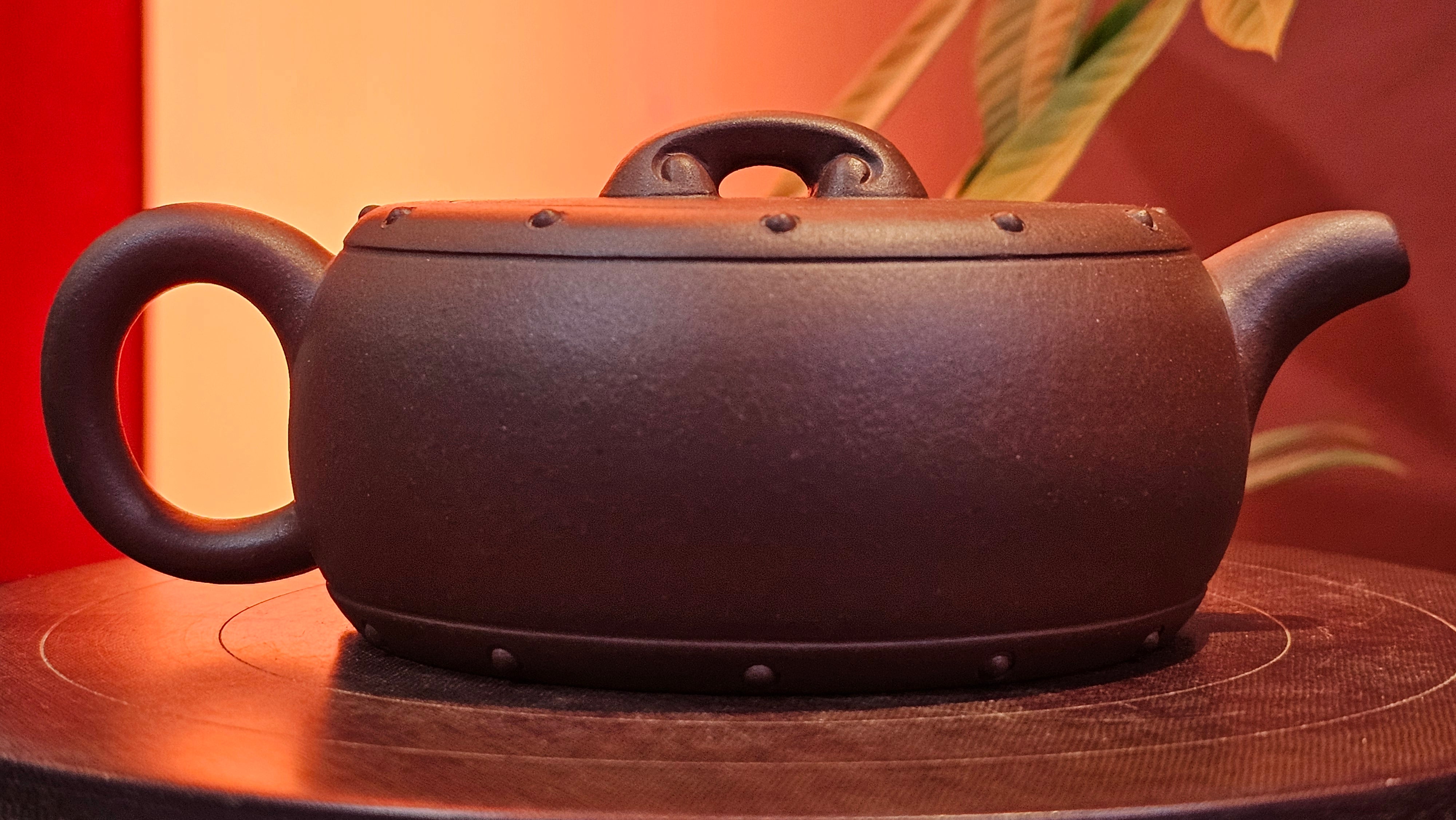 Ru Yi Gu 如意鼓, 206.8ml, Di Cao Qing Zi Ni 底槽青紫泥, by our Craftsman Li Qiu Lin 李秋林 ~ Congratulations to Mr A.D.P., 0111hrs 29th May 2025, Leuven, Belgium 🇧🇪.