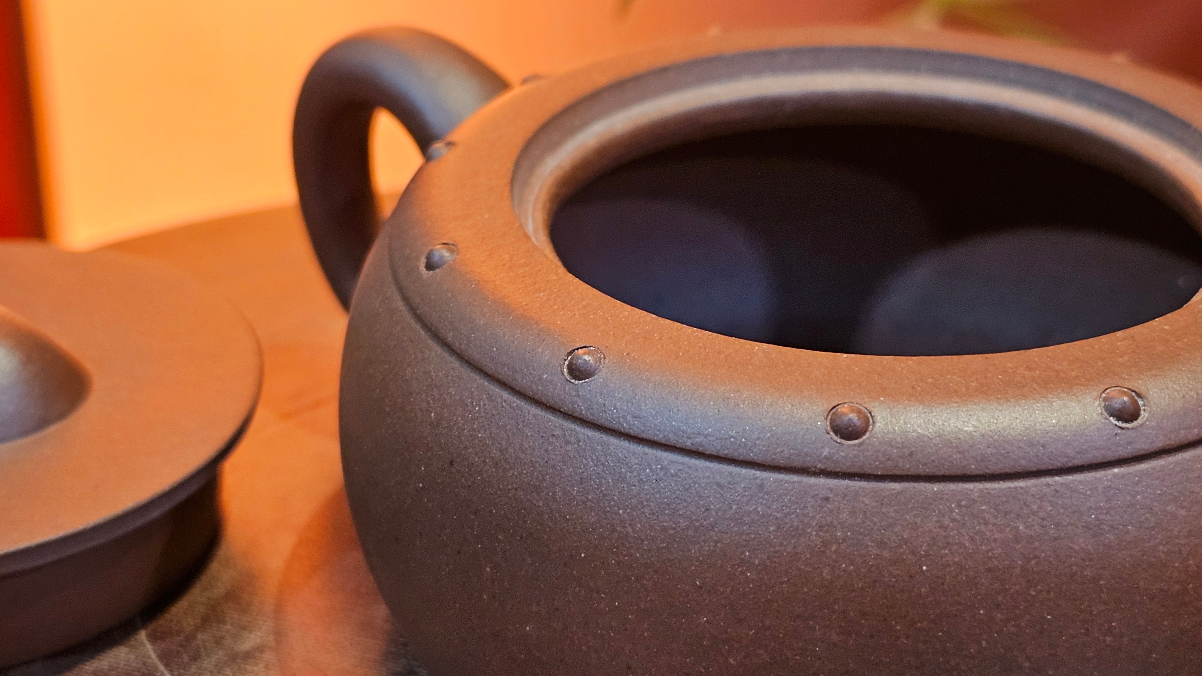 Ru Yi Gu 如意鼓, 206.8ml, Di Cao Qing Zi Ni 底槽青紫泥, by our Craftsman Li Qiu Lin 李秋林 ~ Congratulations to Mr A.D.P., 0111hrs 29th May 2025, Leuven, Belgium 🇧🇪.