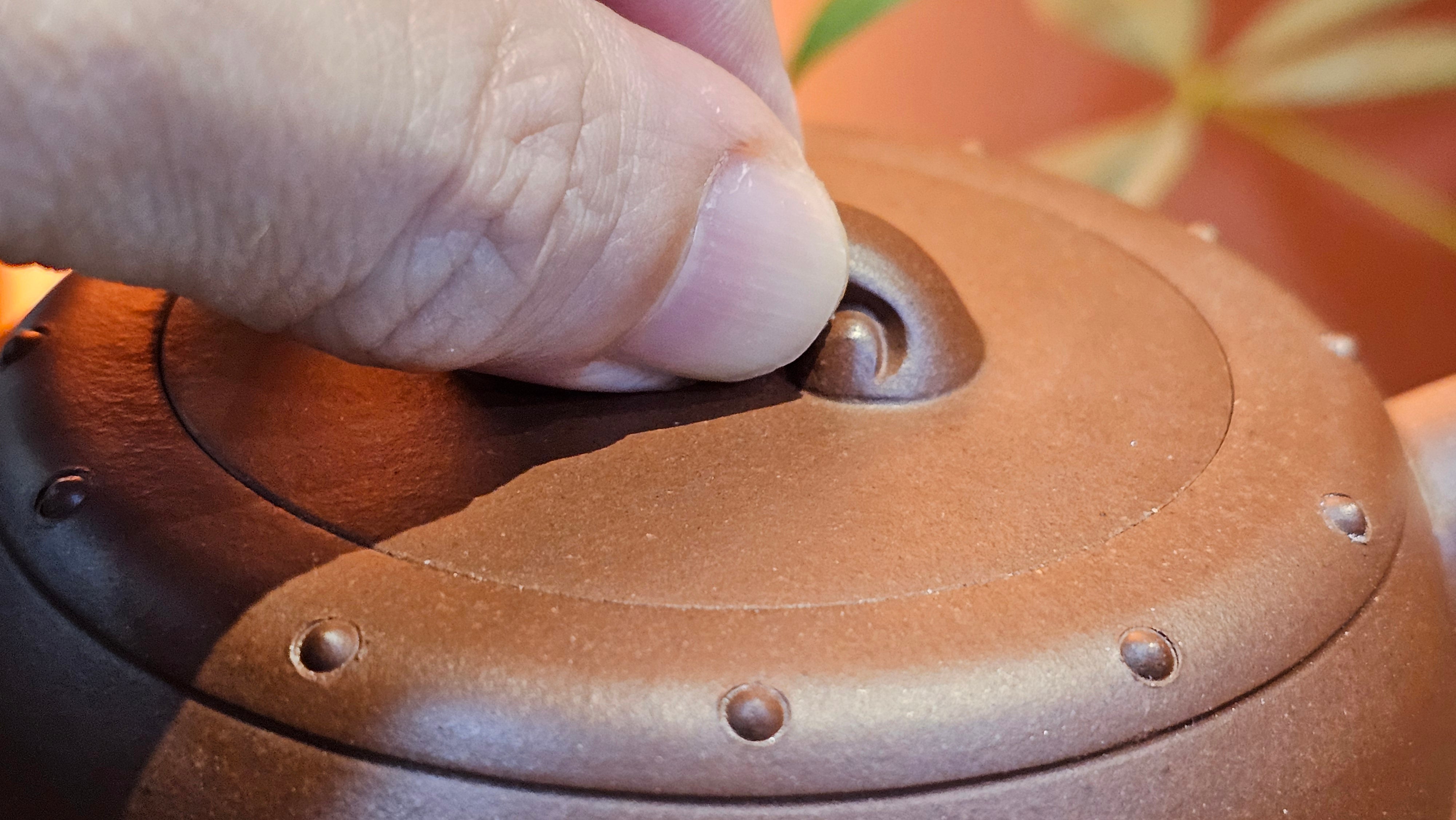 Ru Yi Gu 如意鼓, 206.8ml, Di Cao Qing Zi Ni 底槽青紫泥, by our Craftsman Li Qiu Lin 李秋林 ~ Congratulations to Mr A.D.P., 0111hrs 29th May 2025, Leuven, Belgium 🇧🇪.