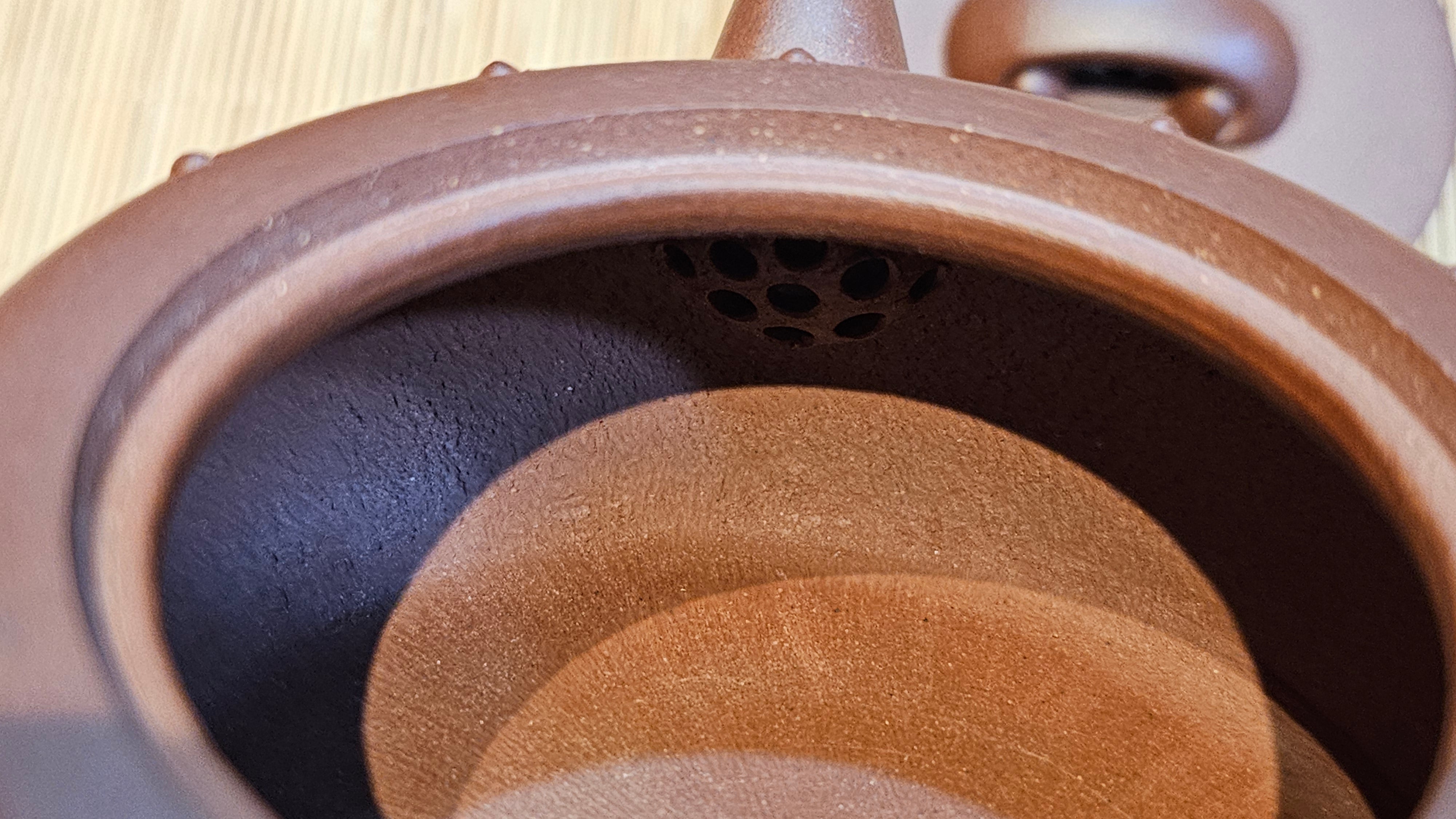 Ru Yi Gu 如意鼓, 206.8ml, Di Cao Qing Zi Ni 底槽青紫泥, by our Craftsman Li Qiu Lin 李秋林 ~ Congratulations to Mr A.D.P., 0111hrs 29th May 2025, Leuven, Belgium 🇧🇪.