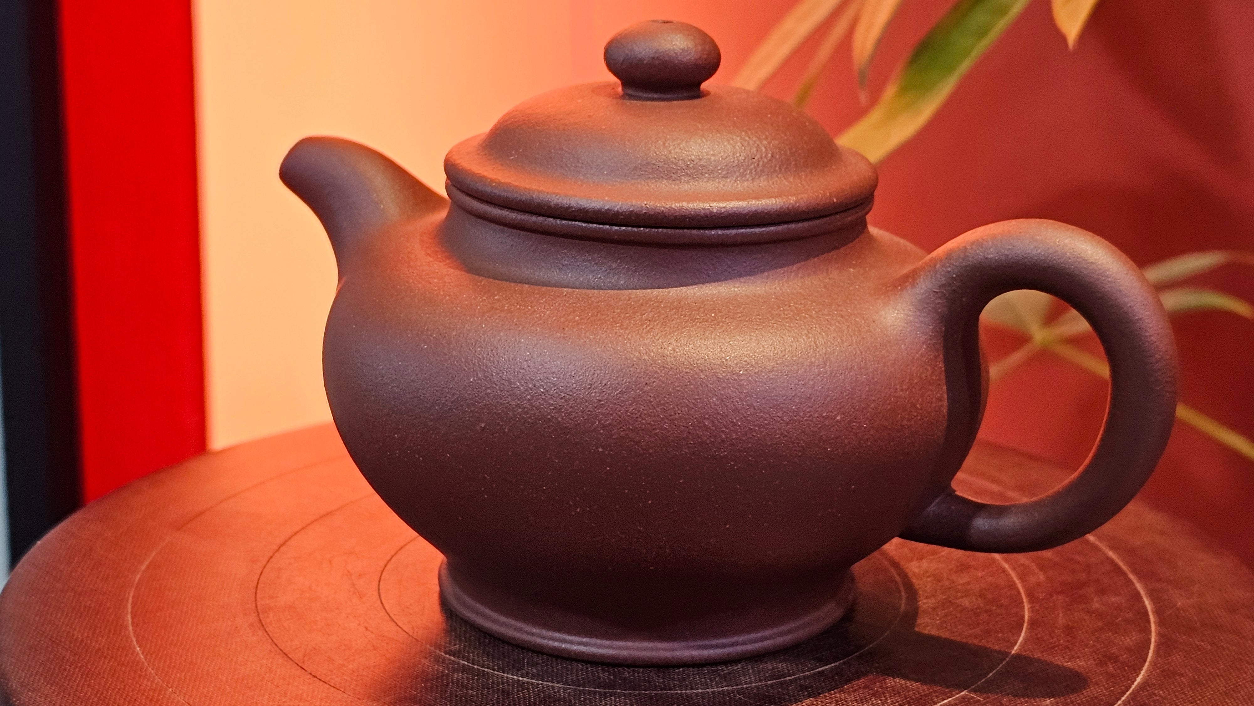 Duo Zhi 掇只, 211.9ml, Di Cao Qing Zi Ni 底槽青紫泥, by our Collaborative Craftsman Chen Fa Chu 陈法初 ~ Congratulations to Mr T.L., 1002hrs 14th June 2025, Singapore 🇸🇬.