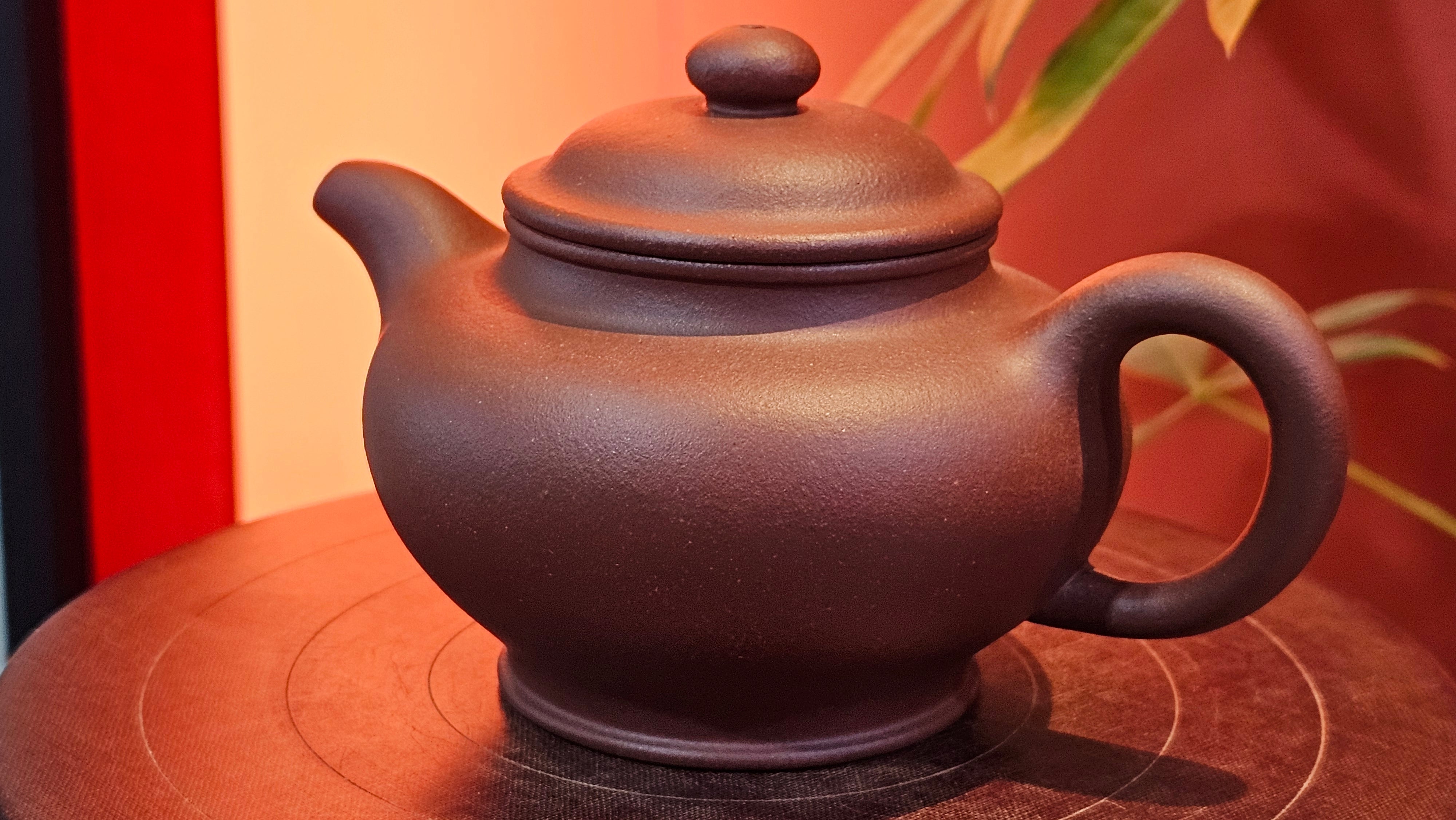 Duo Zhi 掇只, 211.9ml, Di Cao Qing Zi Ni 底槽青紫泥, by our Collaborative Craftsman Chen Fa Chu 陈法初 ~ Congratulations to Mr T.L., 1002hrs 14th June 2025, Singapore 🇸🇬.