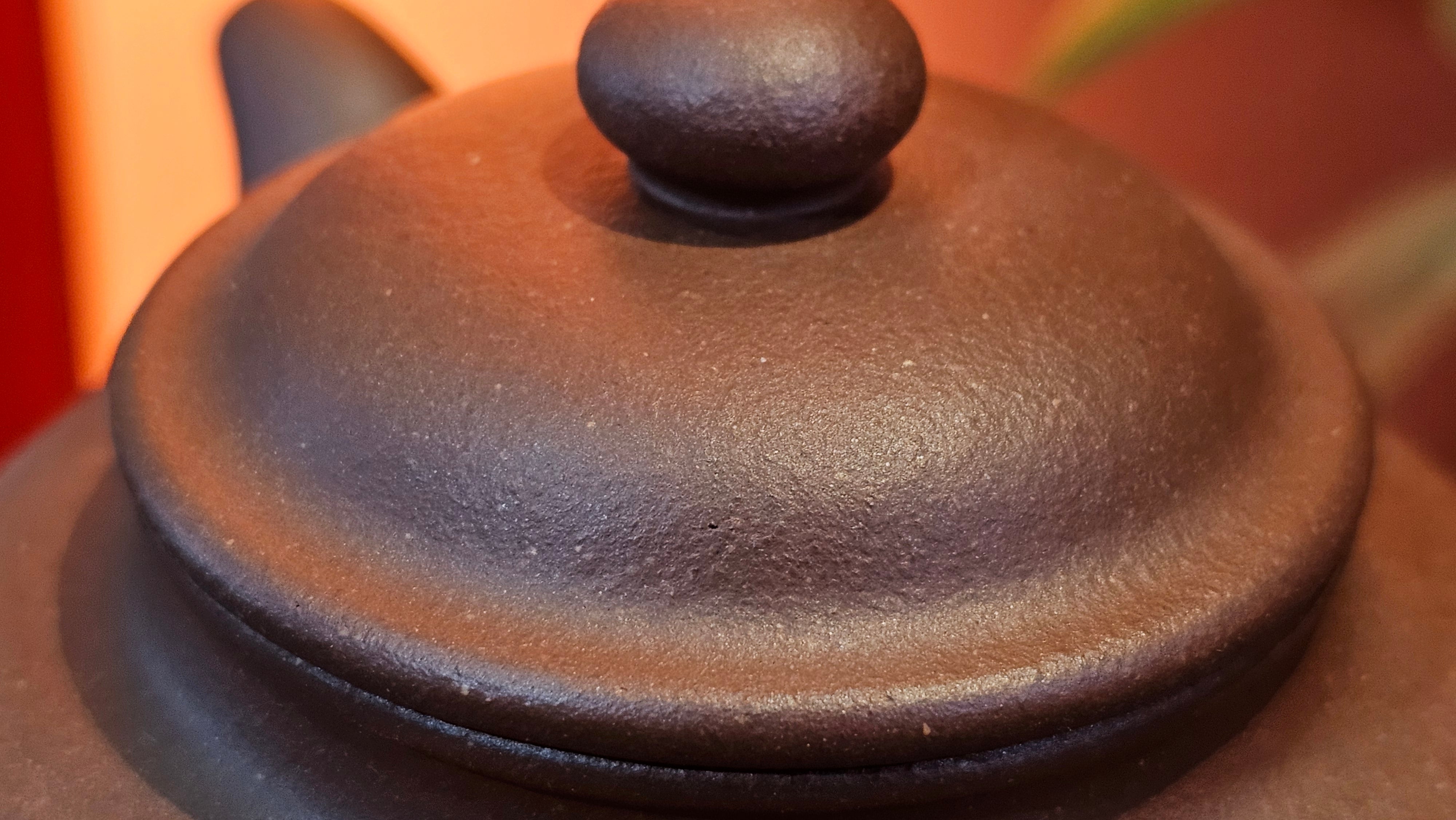 Duo Zhi 掇只, 211.9ml, Di Cao Qing Zi Ni 底槽青紫泥, by our Collaborative Craftsman Chen Fa Chu 陈法初 ~ Congratulations to Mr T.L., 1002hrs 14th June 2025, Singapore 🇸🇬.