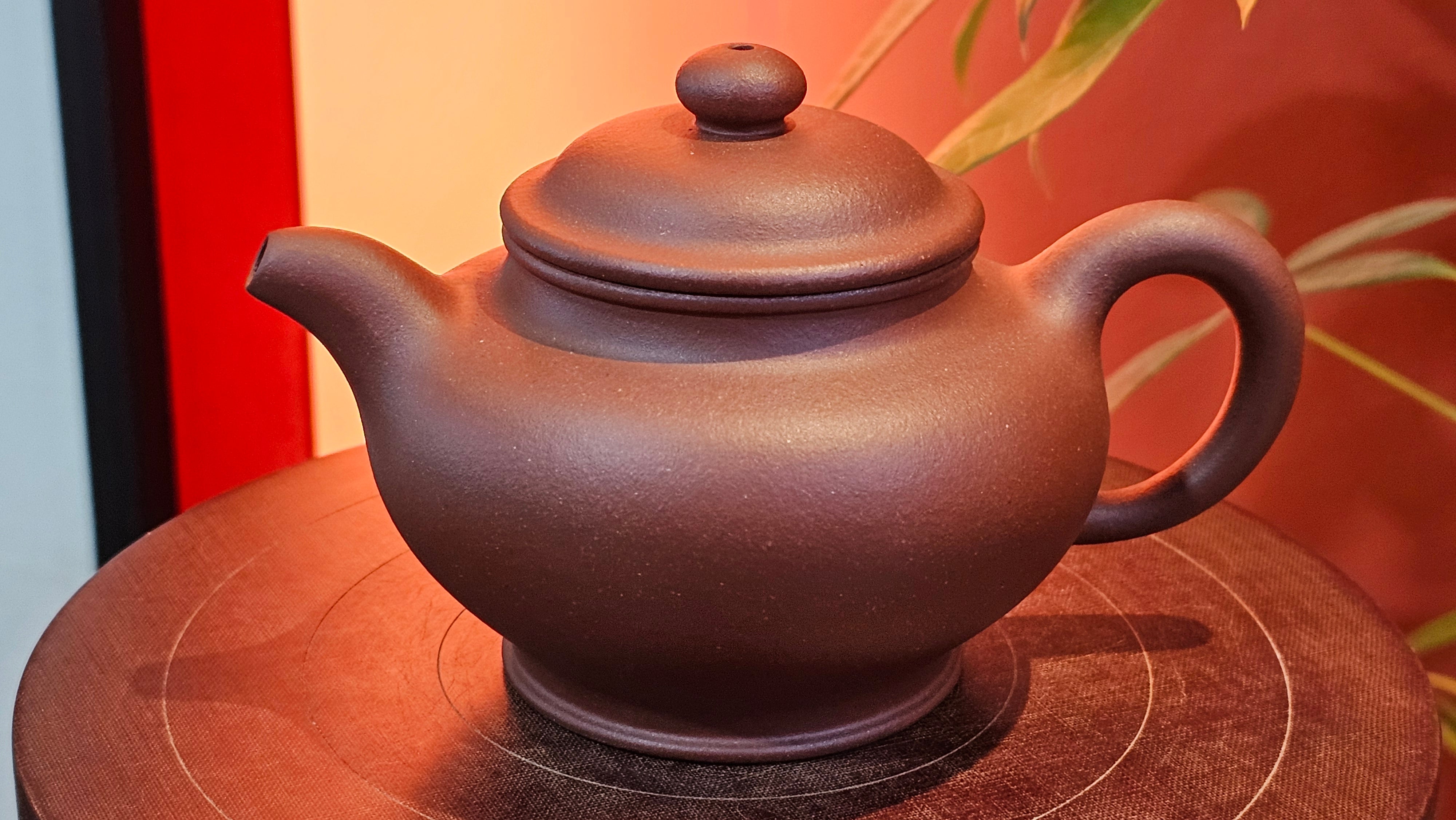 Duo Zhi 掇只, 211.9ml, Di Cao Qing Zi Ni 底槽青紫泥, by our Collaborative Craftsman Chen Fa Chu 陈法初 ~ Congratulations to Mr T.L., 1002hrs 14th June 2025, Singapore 🇸🇬.