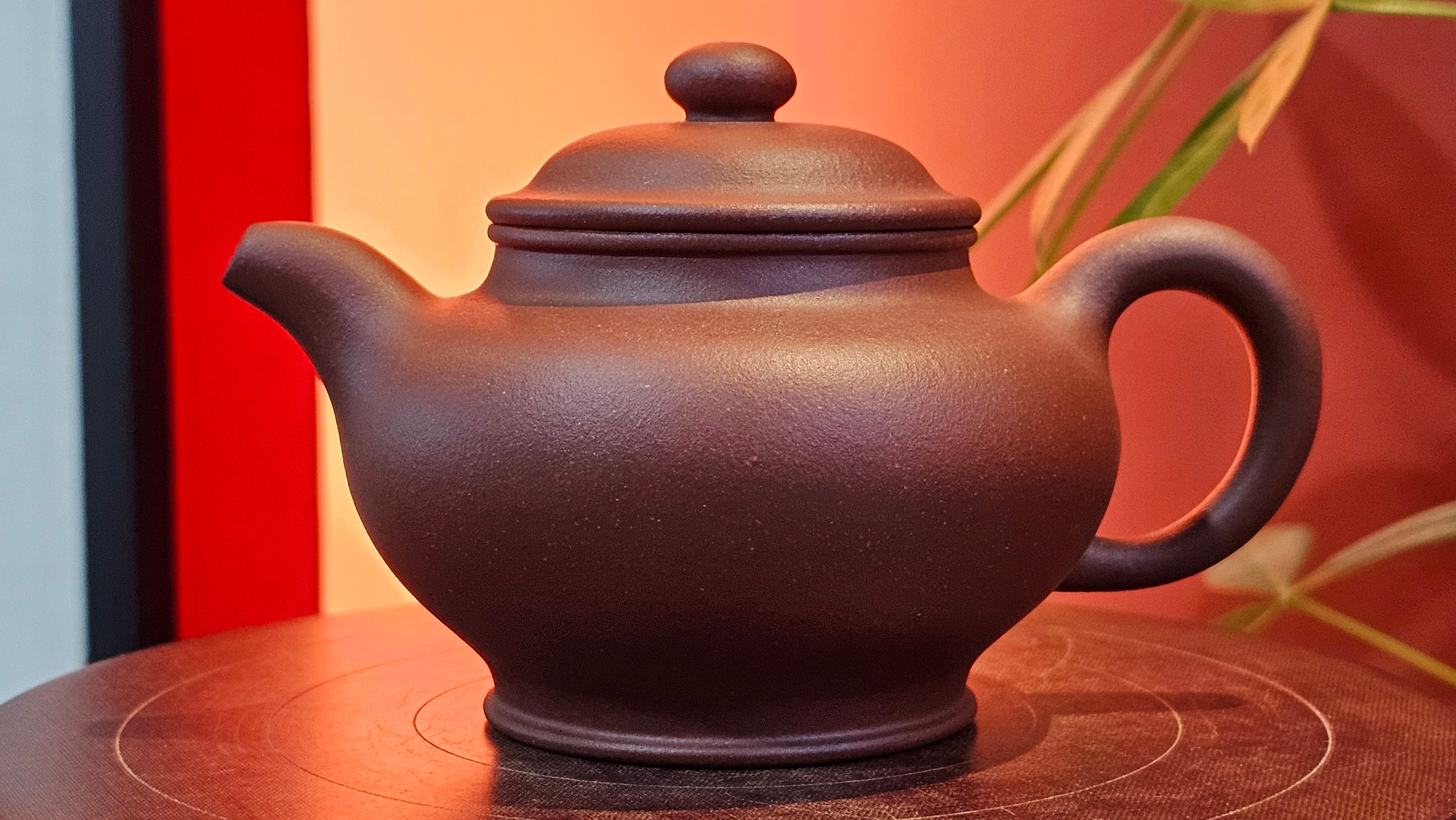 Duo Zhi 掇只, 211.9ml, Di Cao Qing Zi Ni 底槽青紫泥, by our Collaborative Craftsman Chen Fa Chu 陈法初 ~ Congratulations to Mr T.L., 1002hrs 14th June 2025, Singapore 🇸🇬.