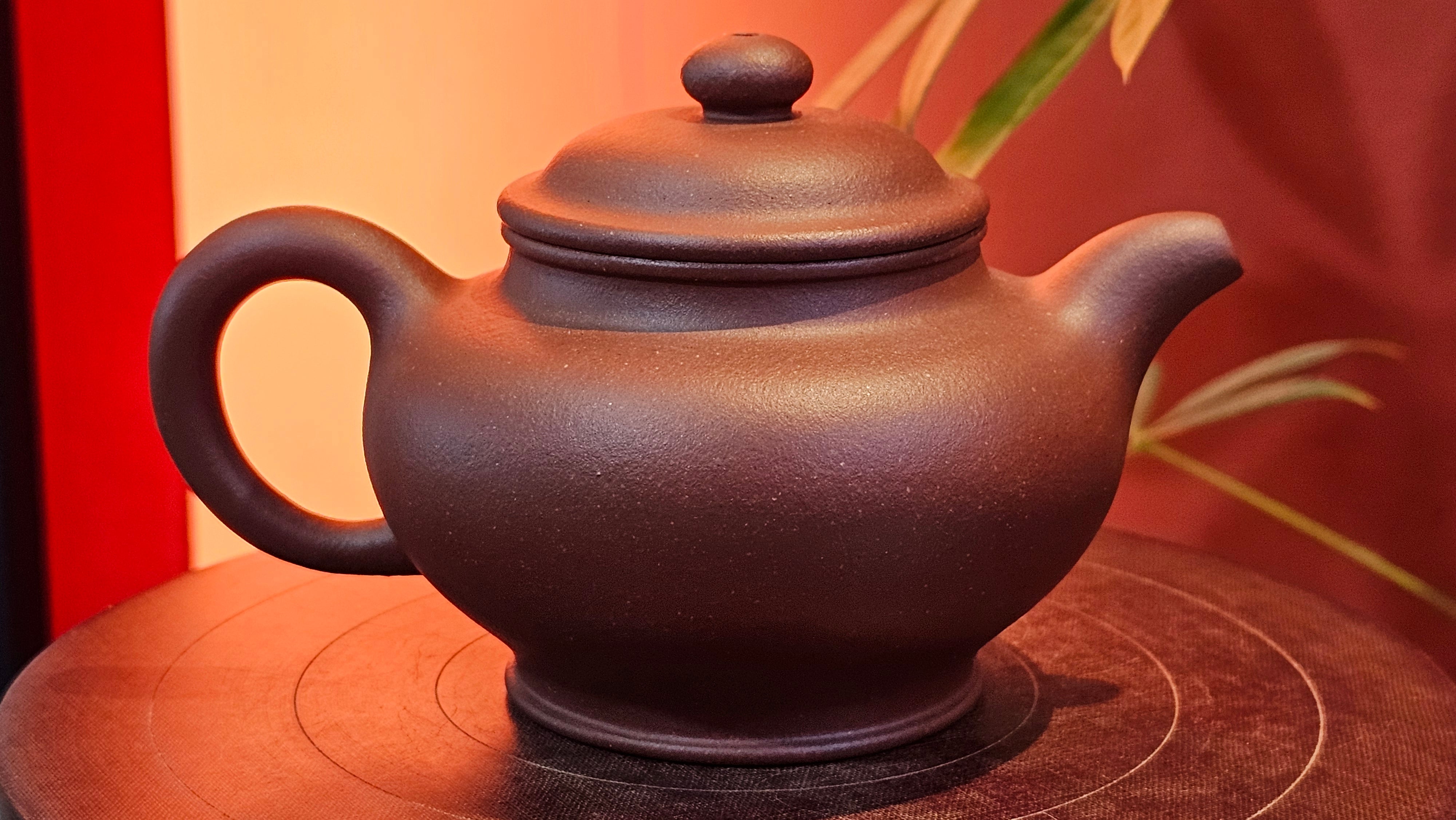 Duo Zhi 掇只, 211.9ml, Di Cao Qing Zi Ni 底槽青紫泥, by our Collaborative Craftsman Chen Fa Chu 陈法初 ~ Congratulations to Mr T.L., 1002hrs 14th June 2025, Singapore 🇸🇬.