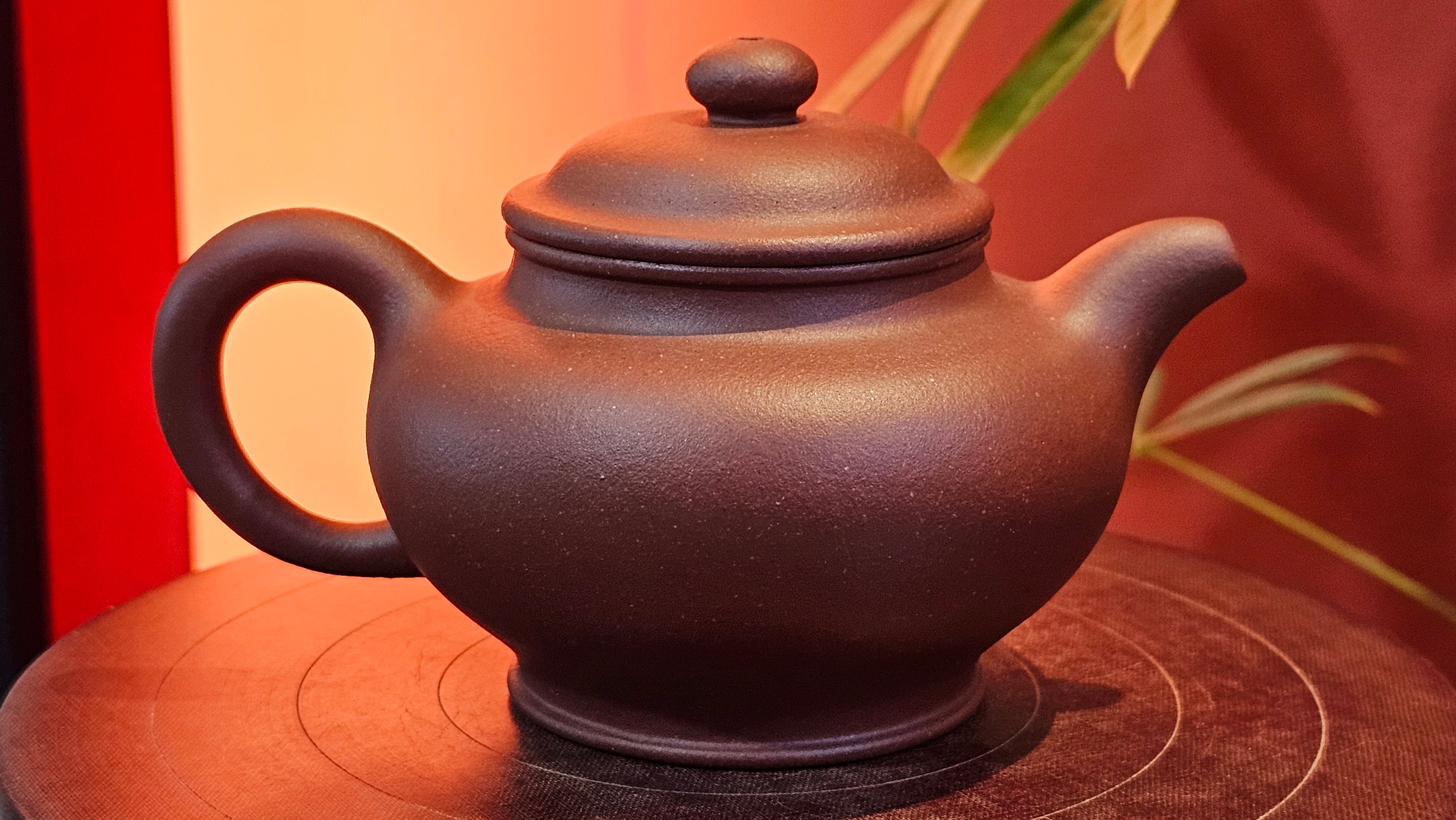 Duo Zhi 掇只, 211.9ml, Di Cao Qing Zi Ni 底槽青紫泥, by our Collaborative Craftsman Chen Fa Chu 陈法初 ~ Congratulations to Mr T.L., 1002hrs 14th June 2025, Singapore 🇸🇬.