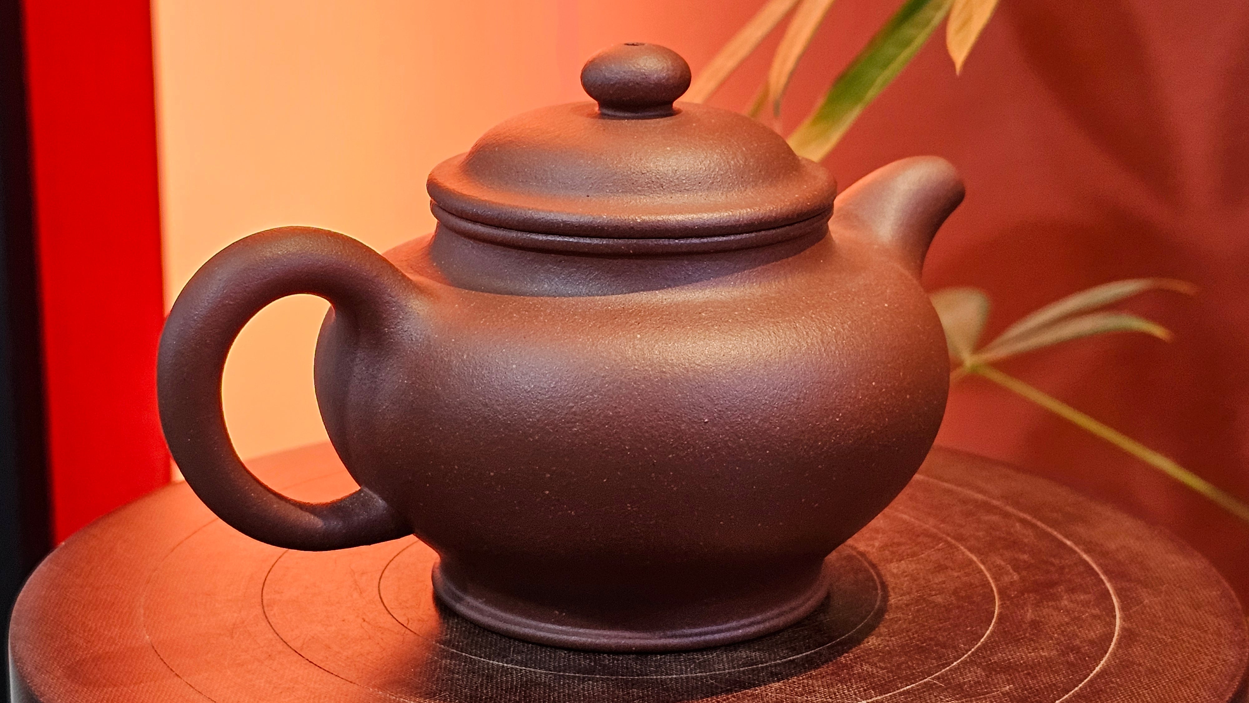 Duo Zhi 掇只, 211.9ml, Di Cao Qing Zi Ni 底槽青紫泥, by our Collaborative Craftsman Chen Fa Chu 陈法初 ~ Congratulations to Mr T.L., 1002hrs 14th June 2025, Singapore 🇸🇬.