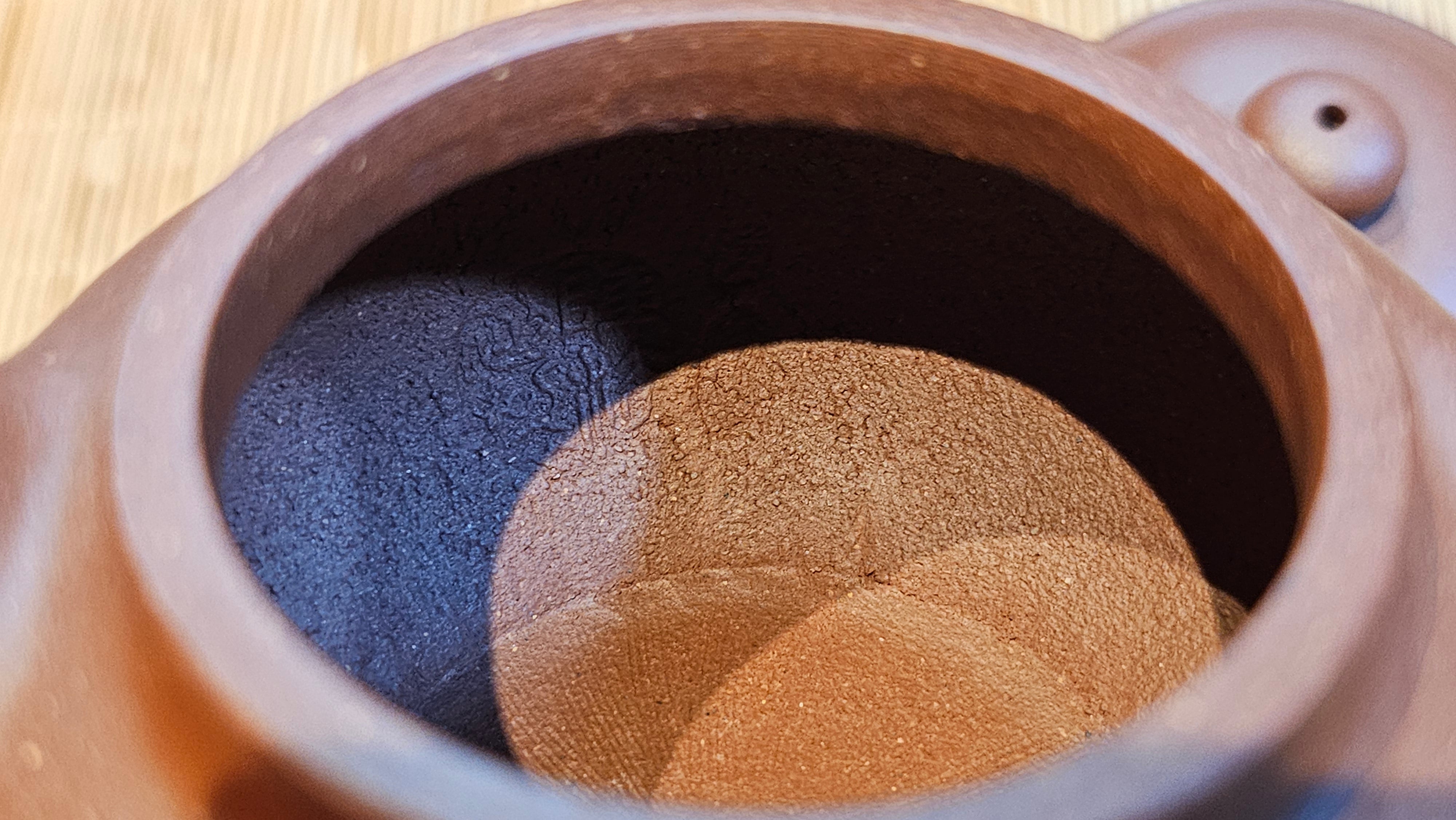 Duo Zhi 掇只, 211.9ml, Di Cao Qing Zi Ni 底槽青紫泥, by our Collaborative Craftsman Chen Fa Chu 陈法初 ~ Congratulations to Mr T.L., 1002hrs 14th June 2025, Singapore 🇸🇬.