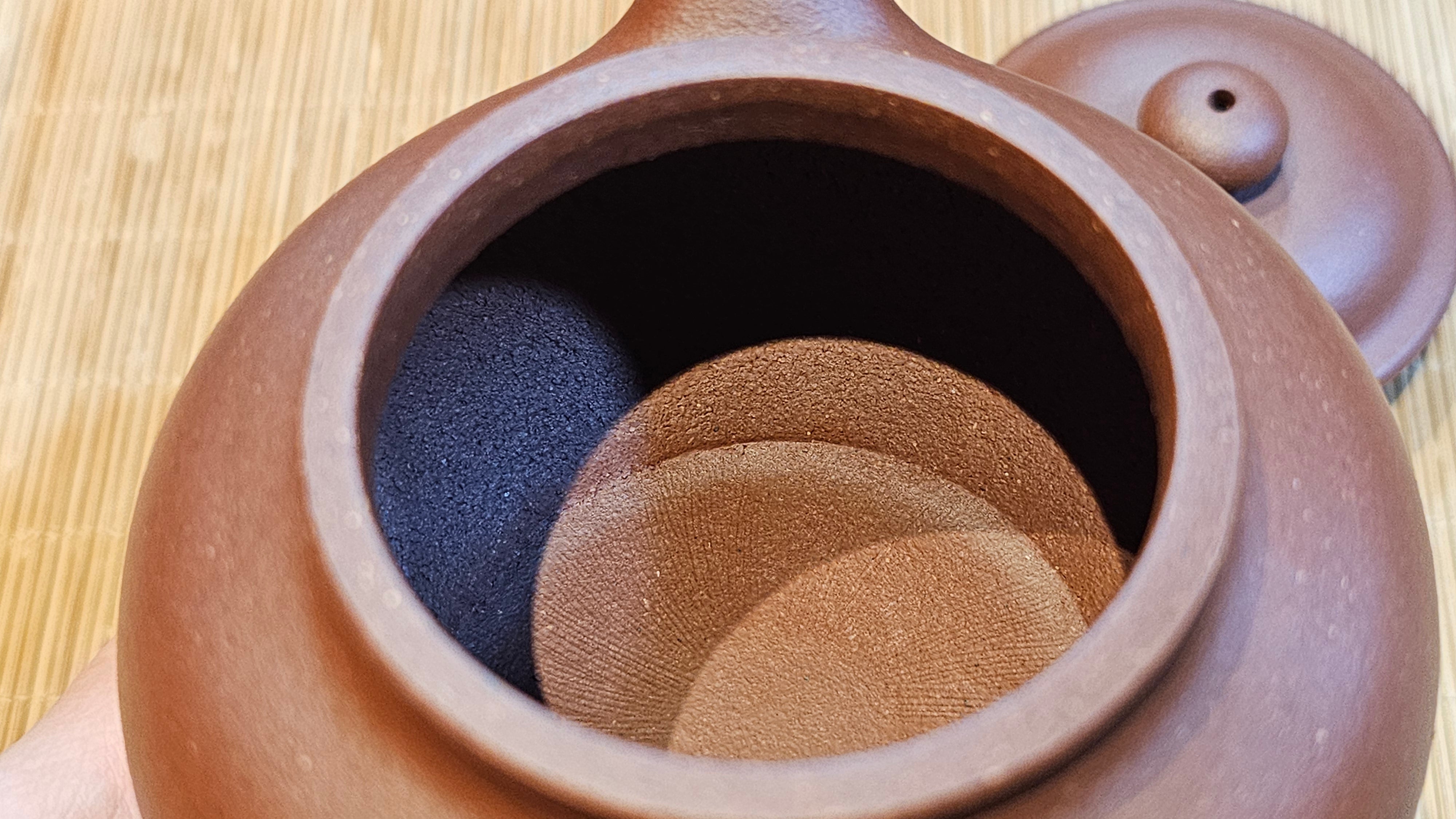 Duo Zhi 掇只, 211.9ml, Di Cao Qing Zi Ni 底槽青紫泥, by our Collaborative Craftsman Chen Fa Chu 陈法初 ~ Congratulations to Mr T.L., 1002hrs 14th June 2025, Singapore 🇸🇬.