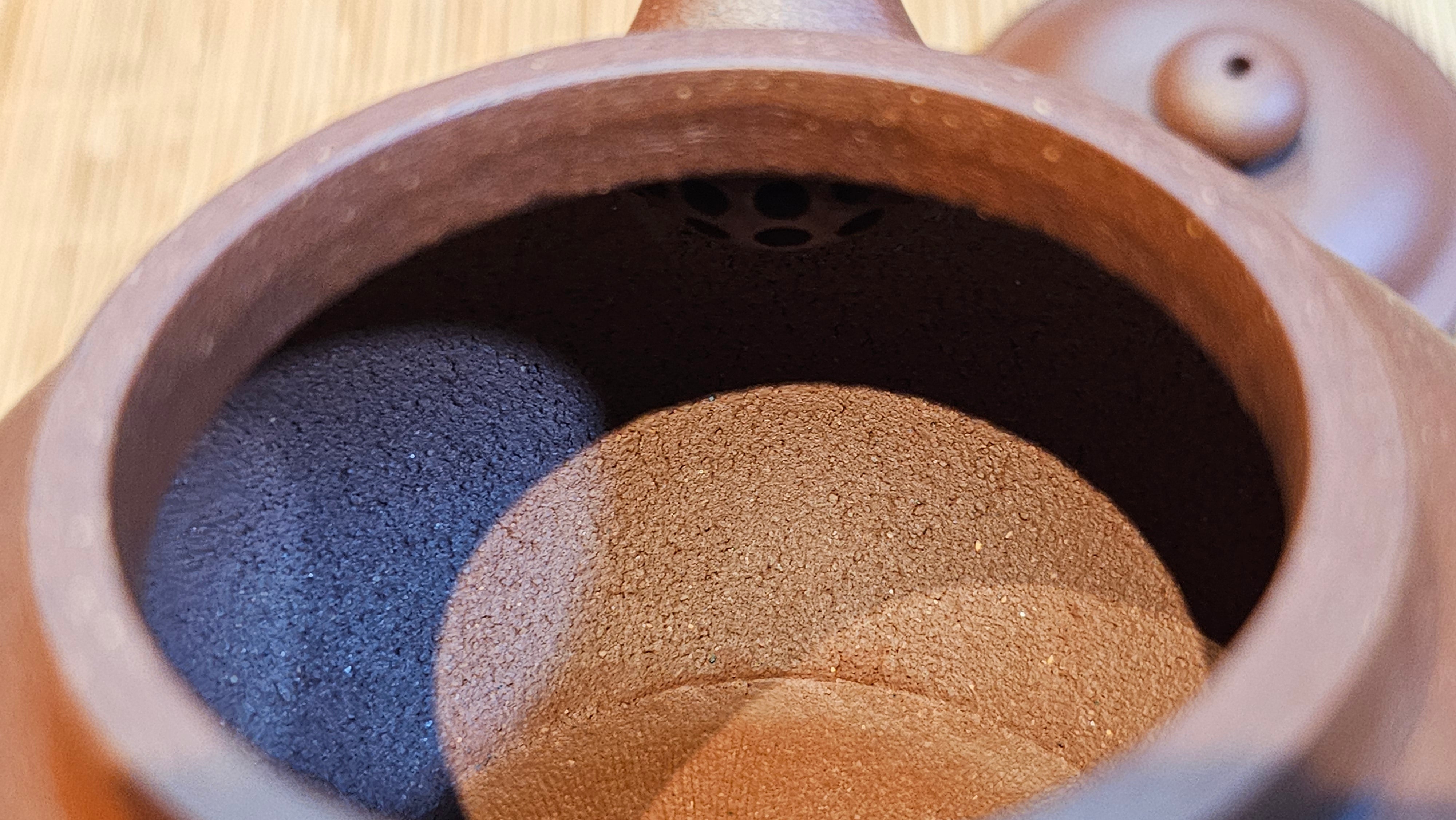 Duo Zhi 掇只, 211.9ml, Di Cao Qing Zi Ni 底槽青紫泥, by our Collaborative Craftsman Chen Fa Chu 陈法初 ~ Congratulations to Mr T.L., 1002hrs 14th June 2025, Singapore 🇸🇬.